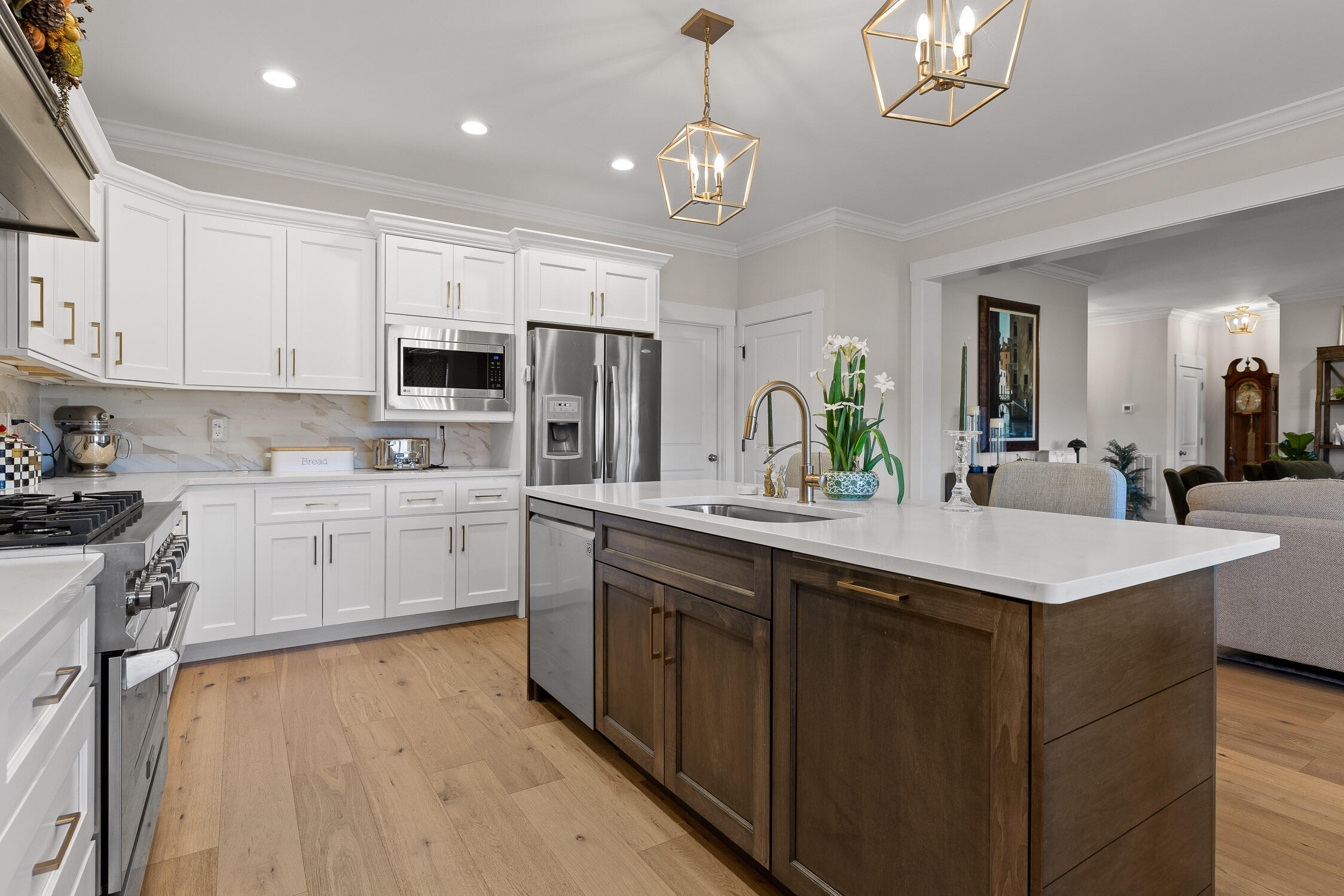 953 Equestrian Drive