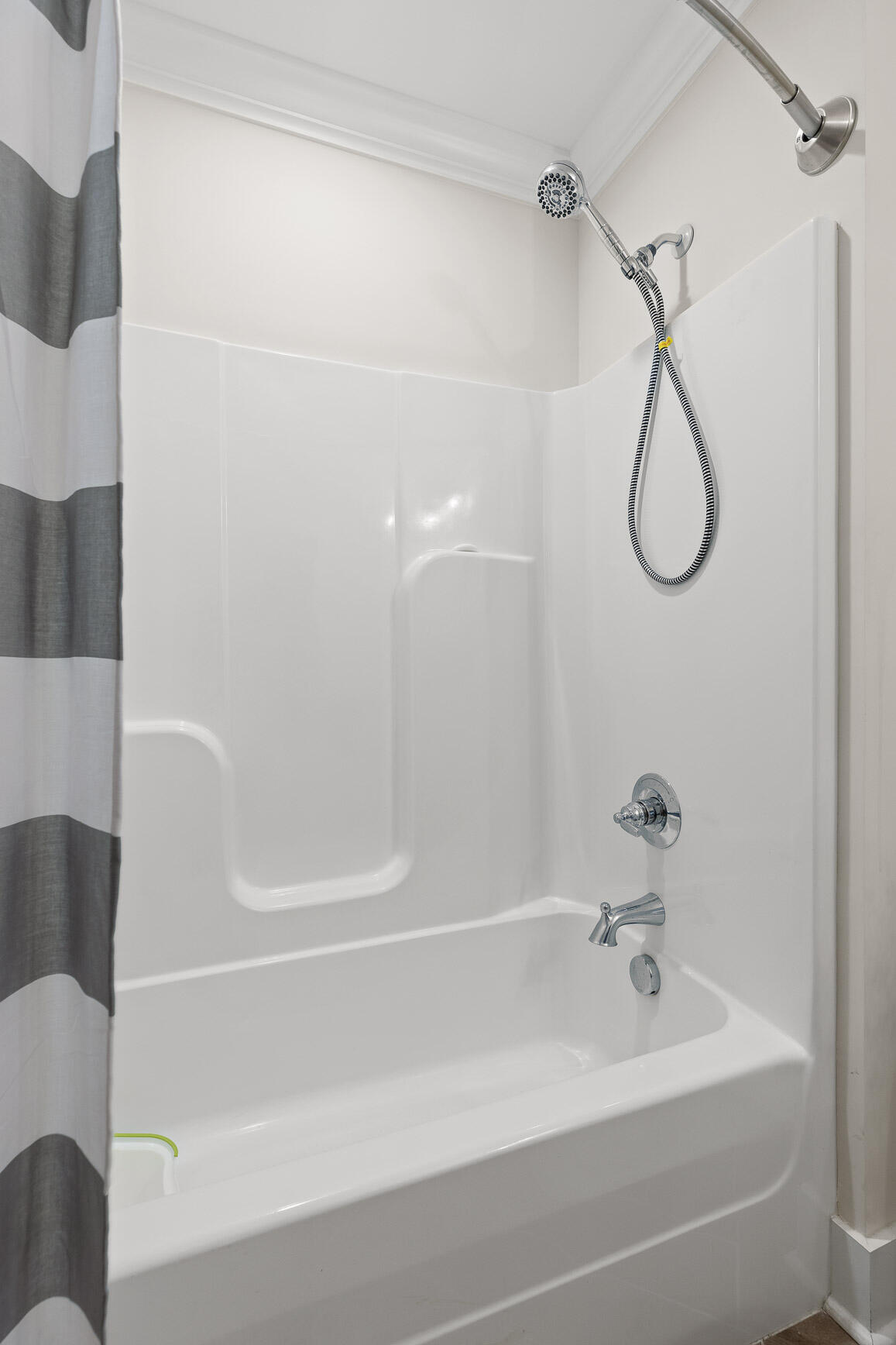 953 Equestrian Drive