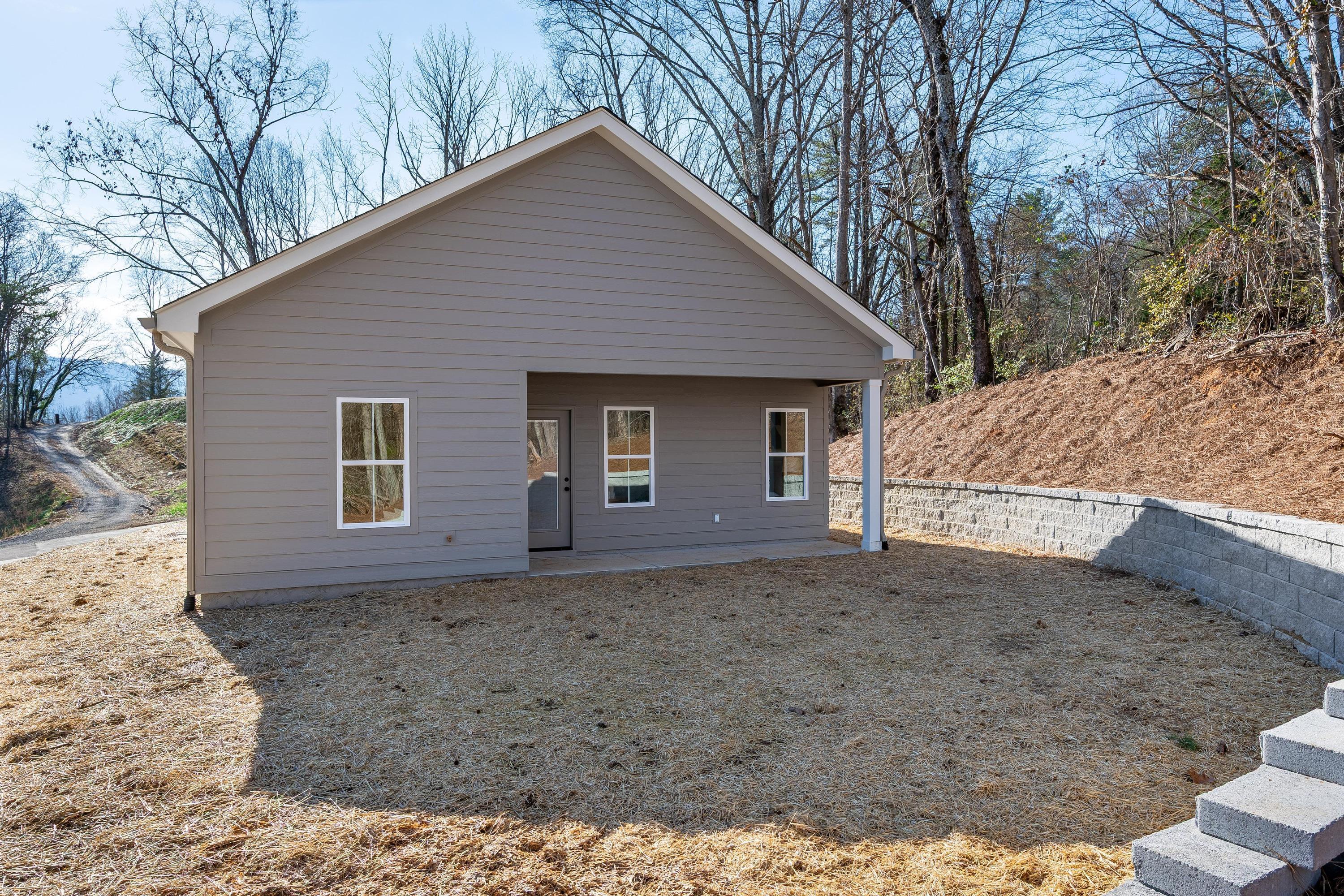 3417 Harris Lane