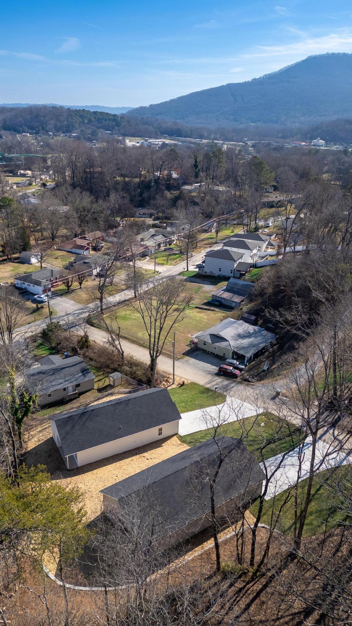 3417 Harris Lane