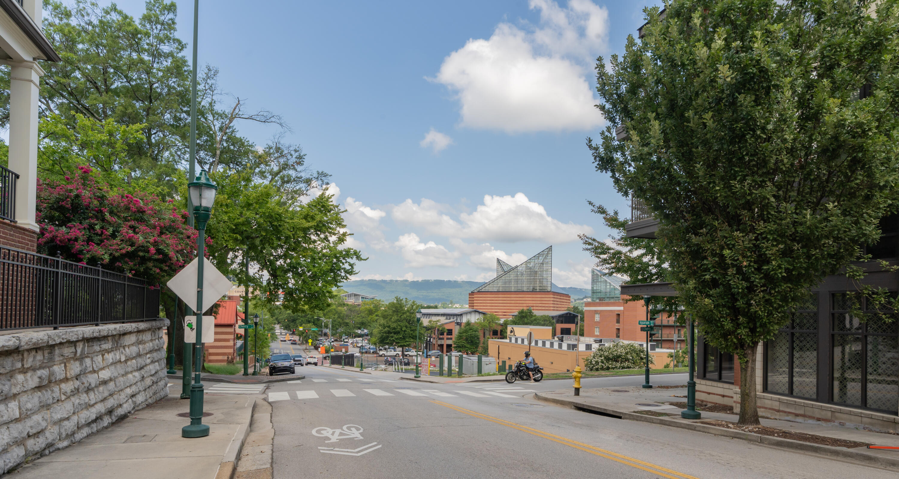 129 Walnut Street, Unit 214