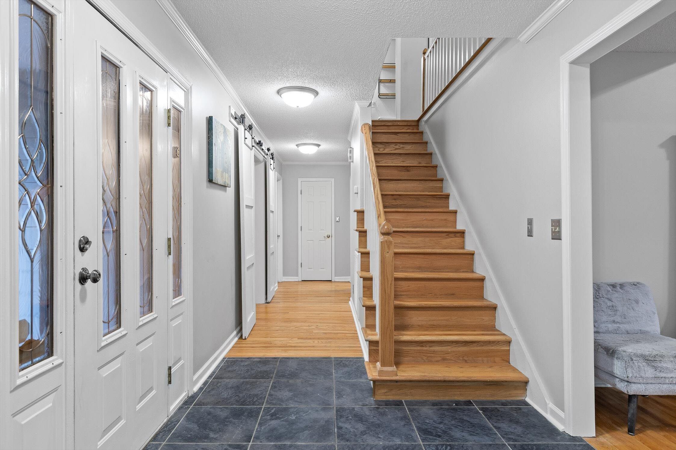 9100 Tennga Lane