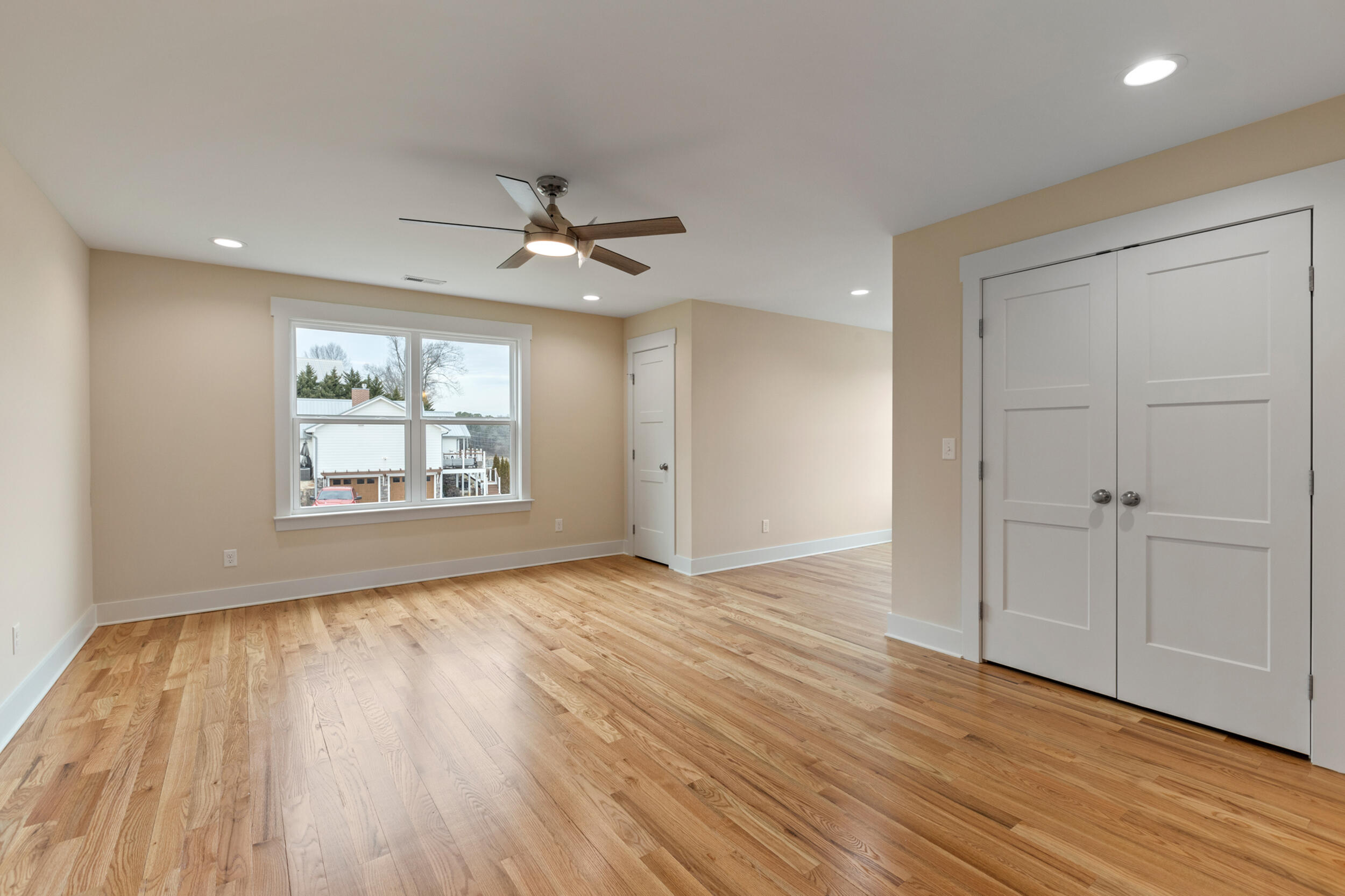 8211 Snow Hill Road