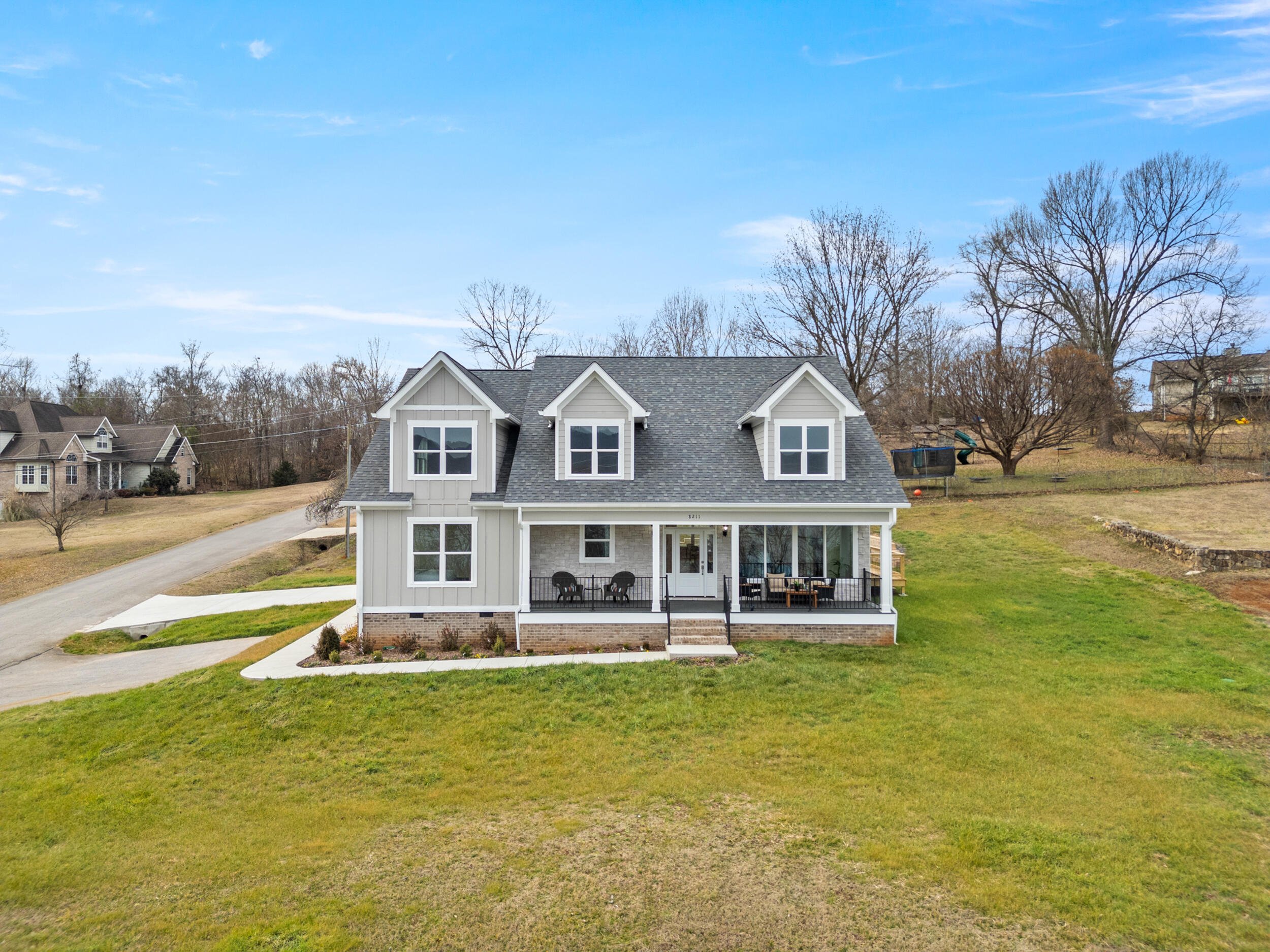 8211 Snow Hill Road