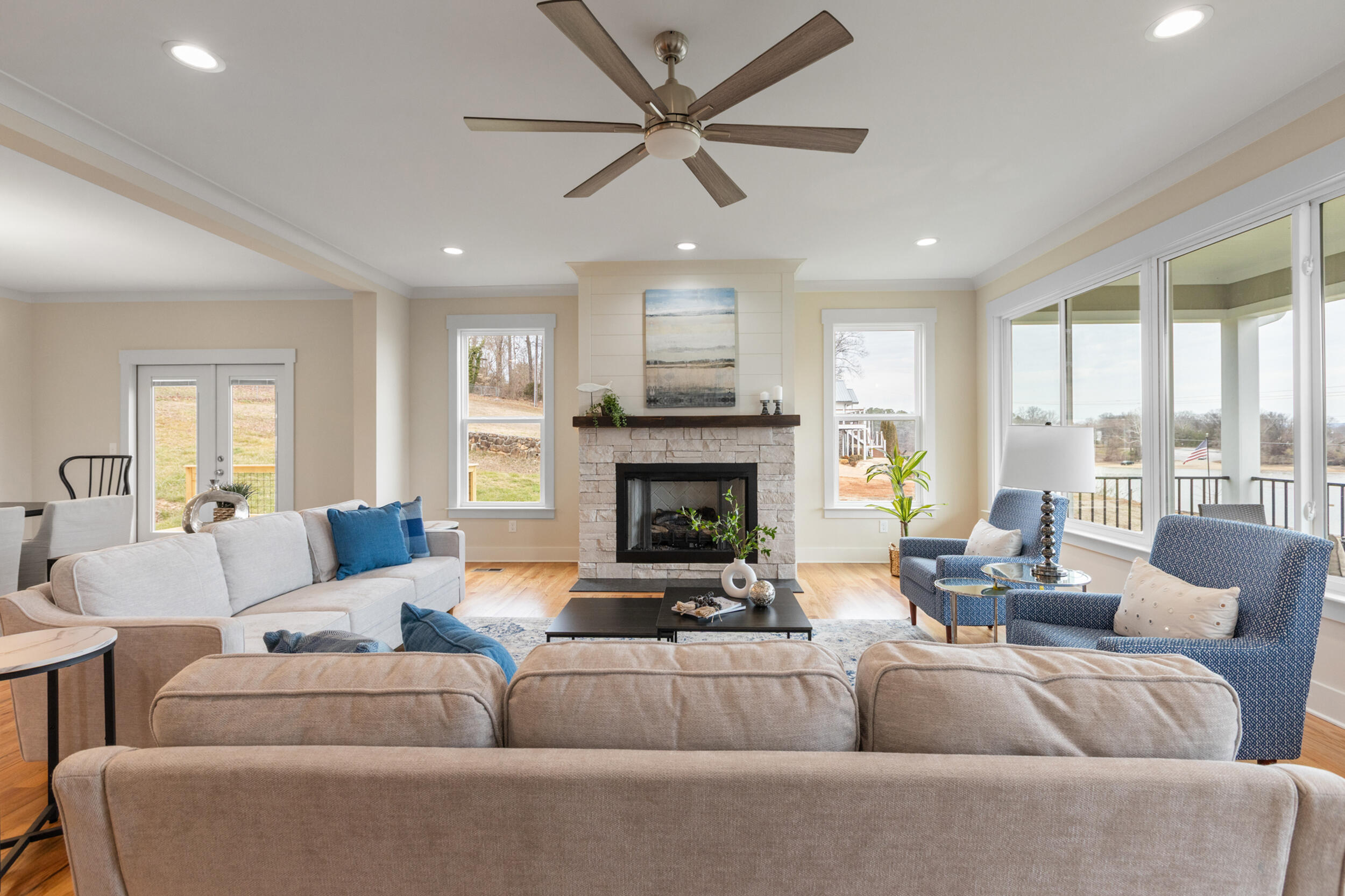 8211 Snow Hill Road