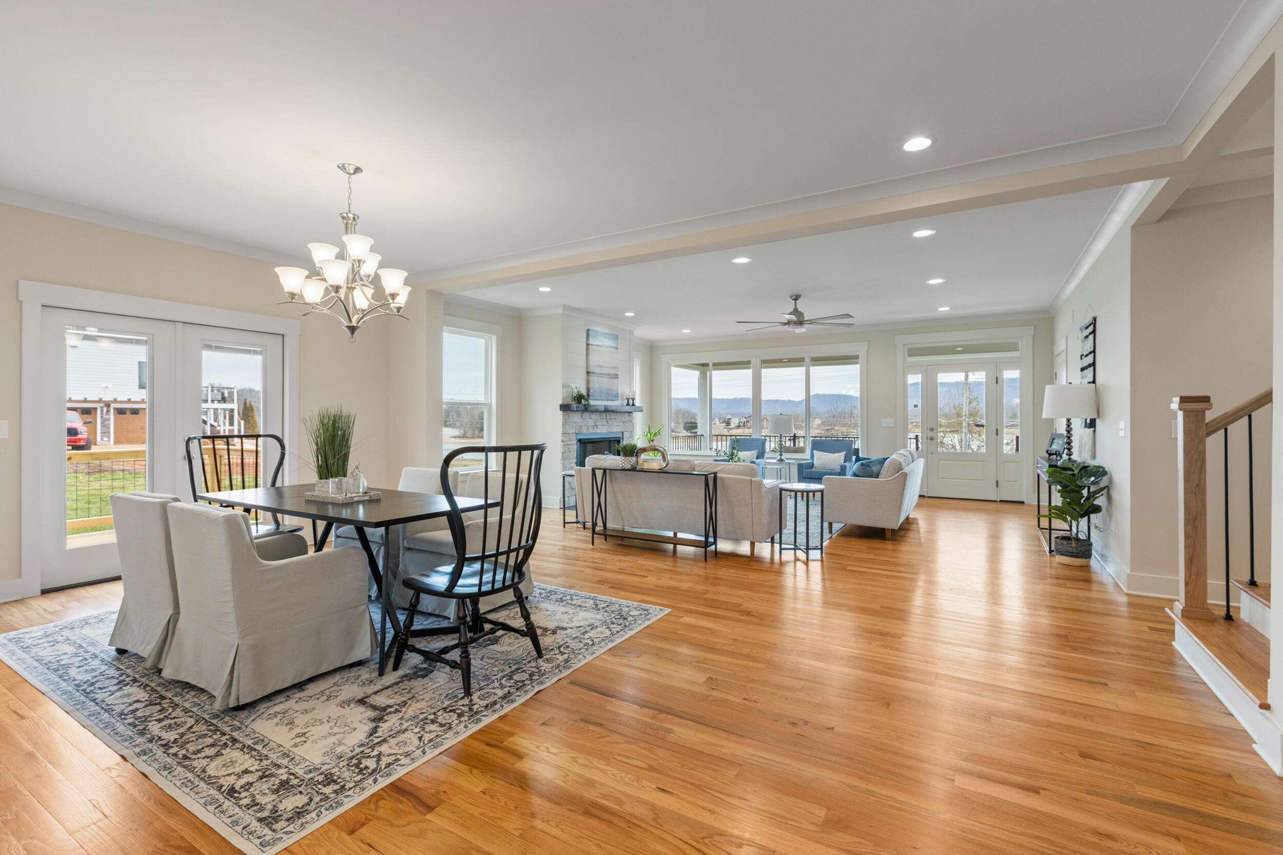 8211 Snow Hill Road