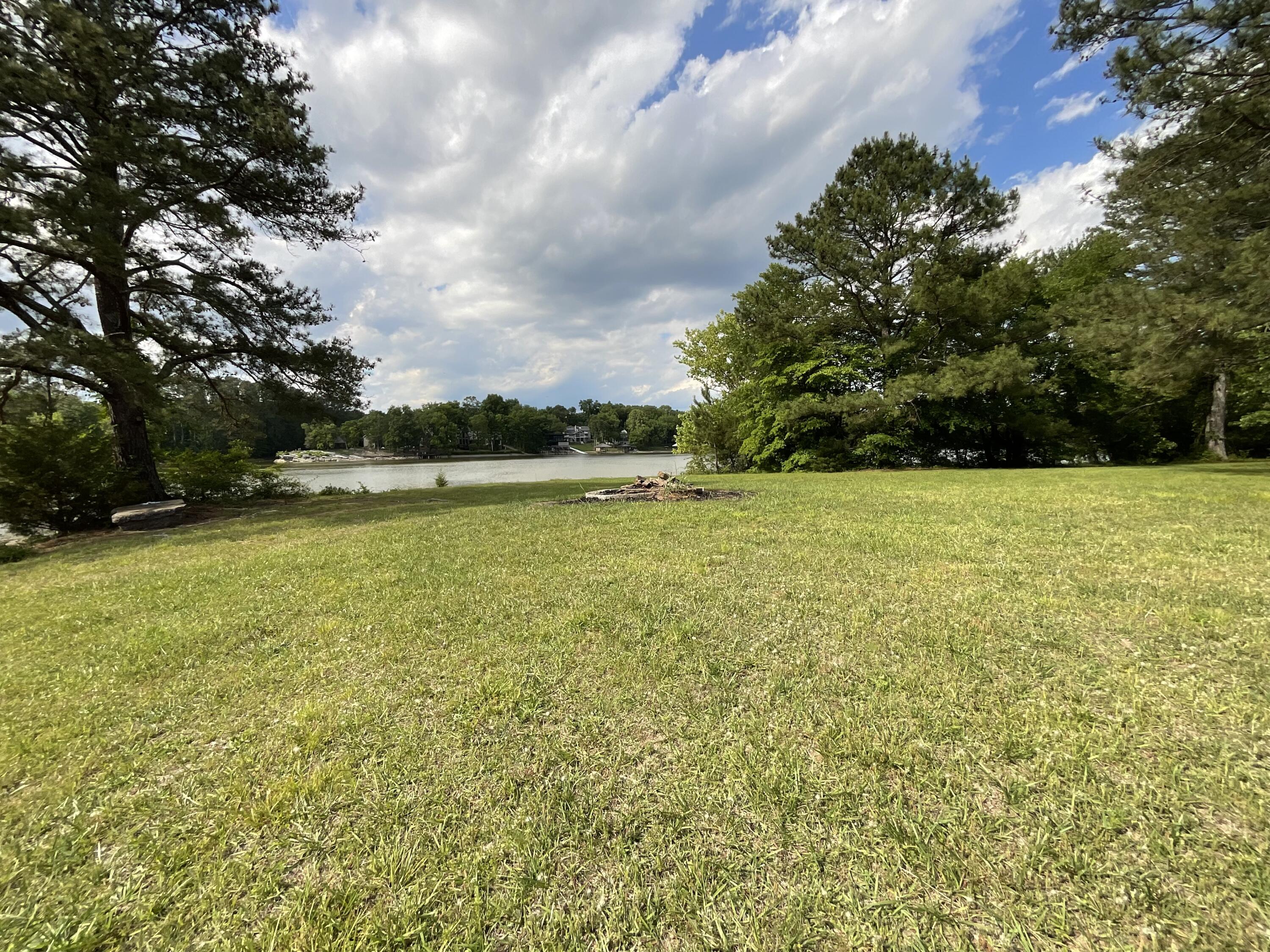 8211 Snow Hill Road