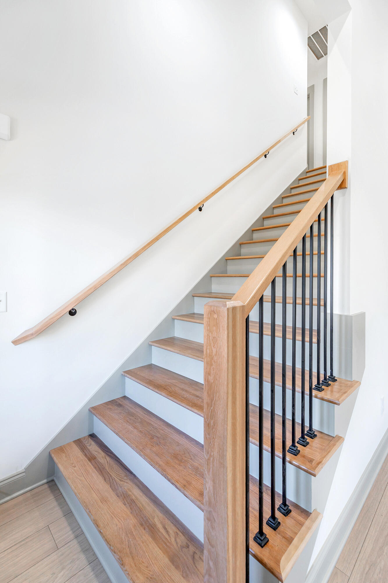 7883 Sawyer Pike