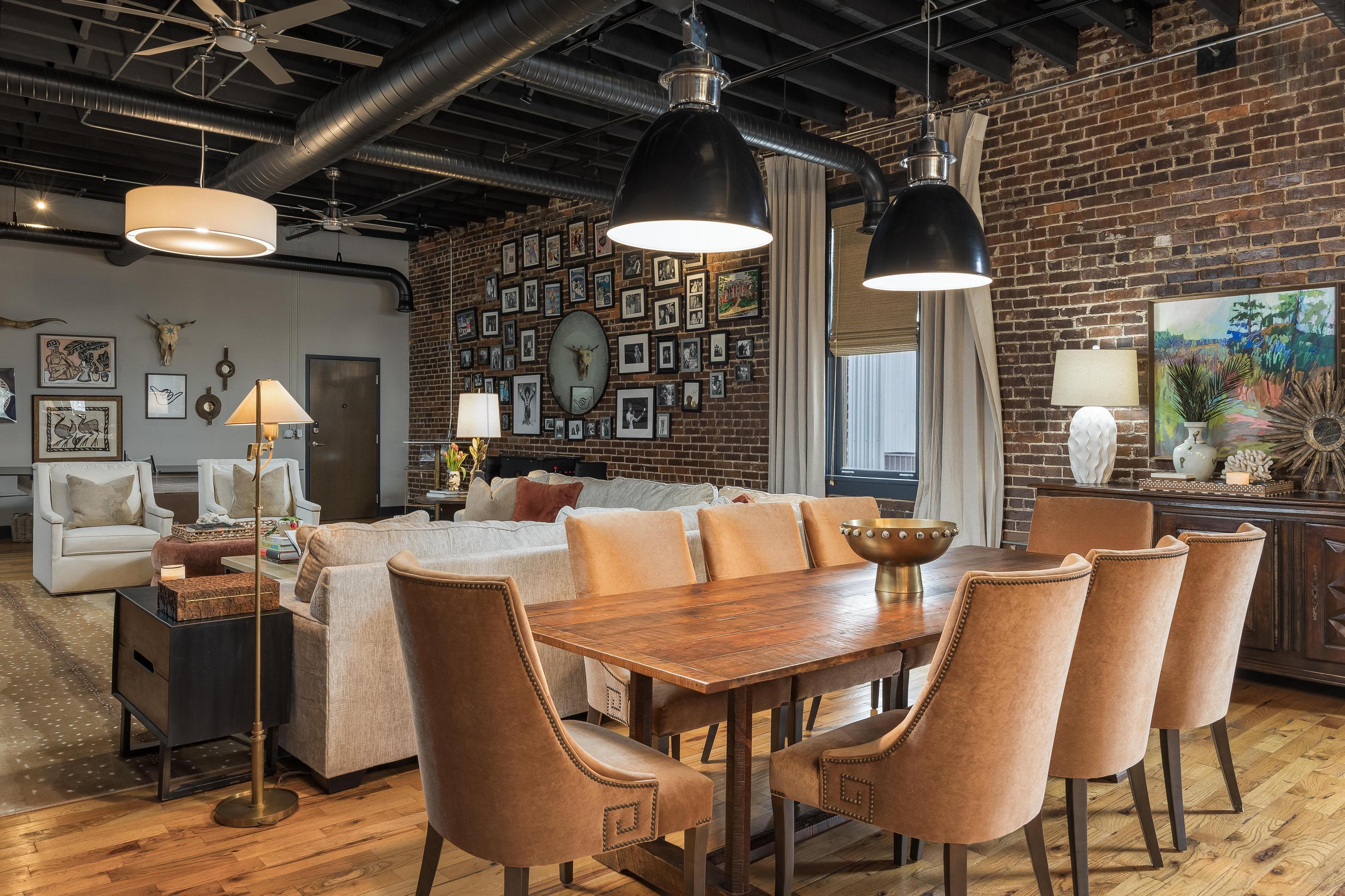 55 E Main Street, 304