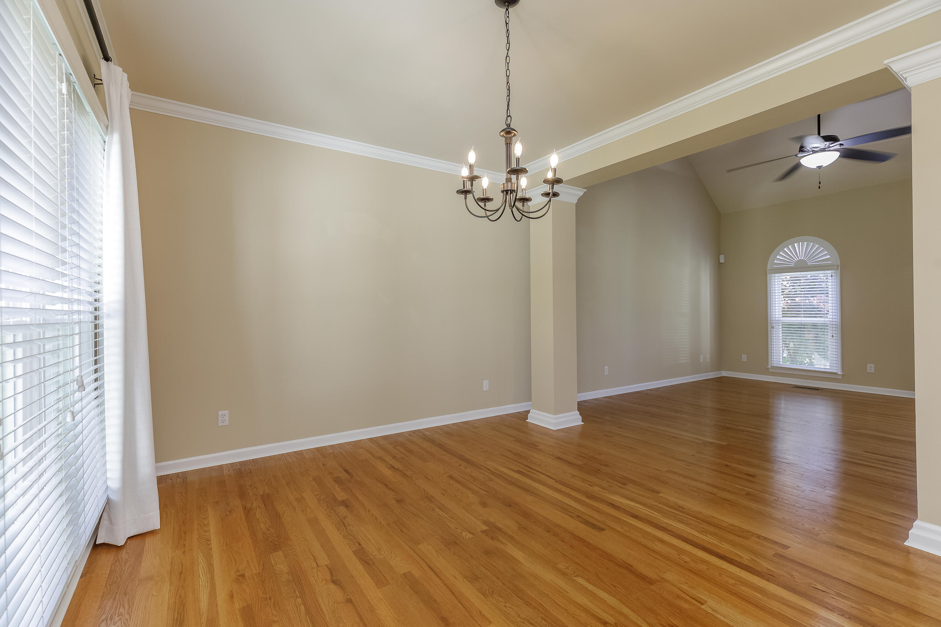 28 N Links Drive