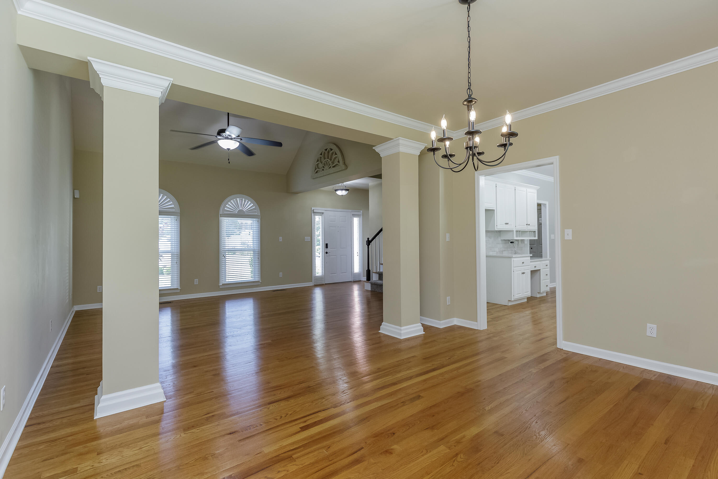 28 N Links Drive
