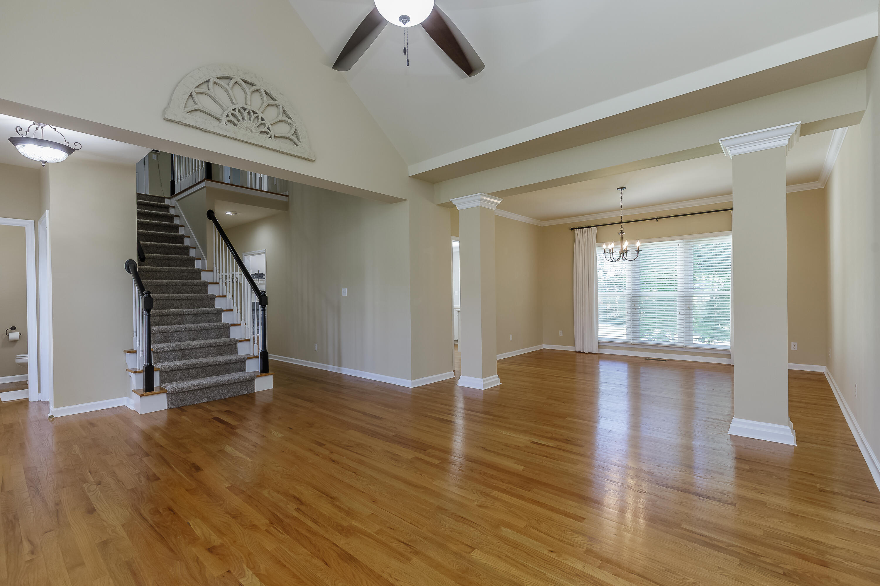 28 N Links Drive
