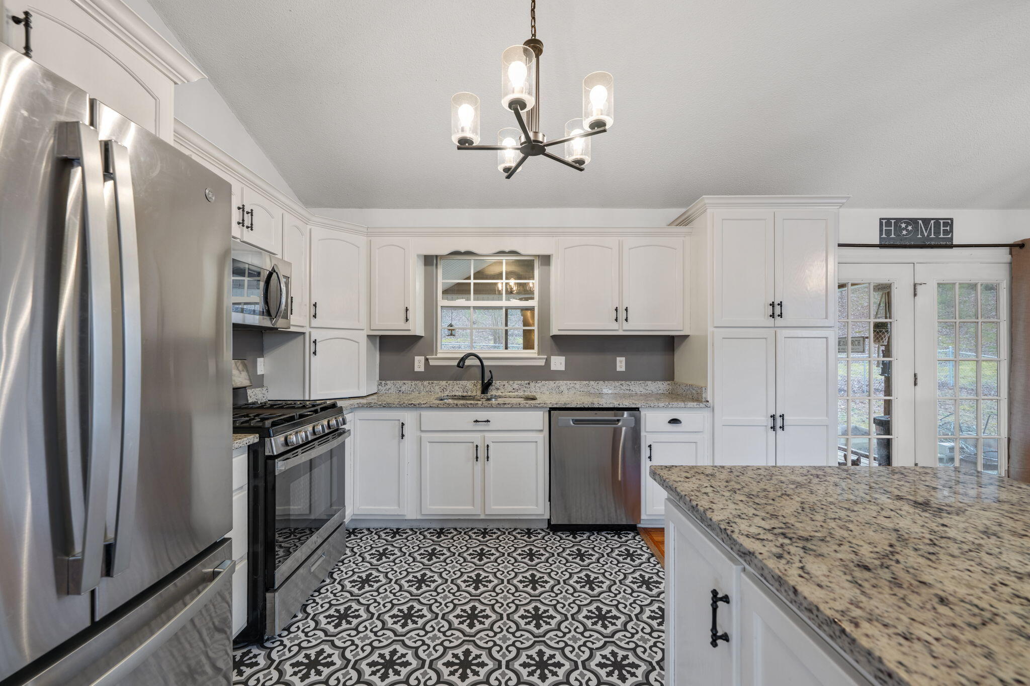 10464 Card Road