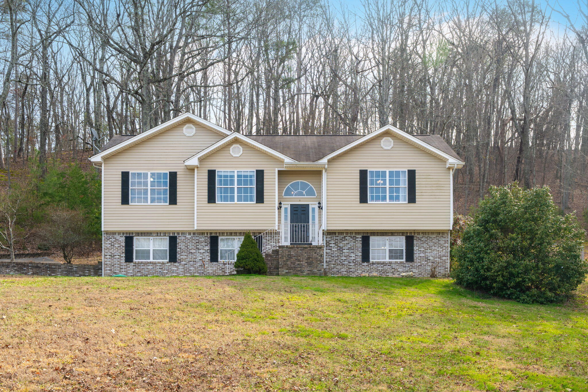 10464 Card Road