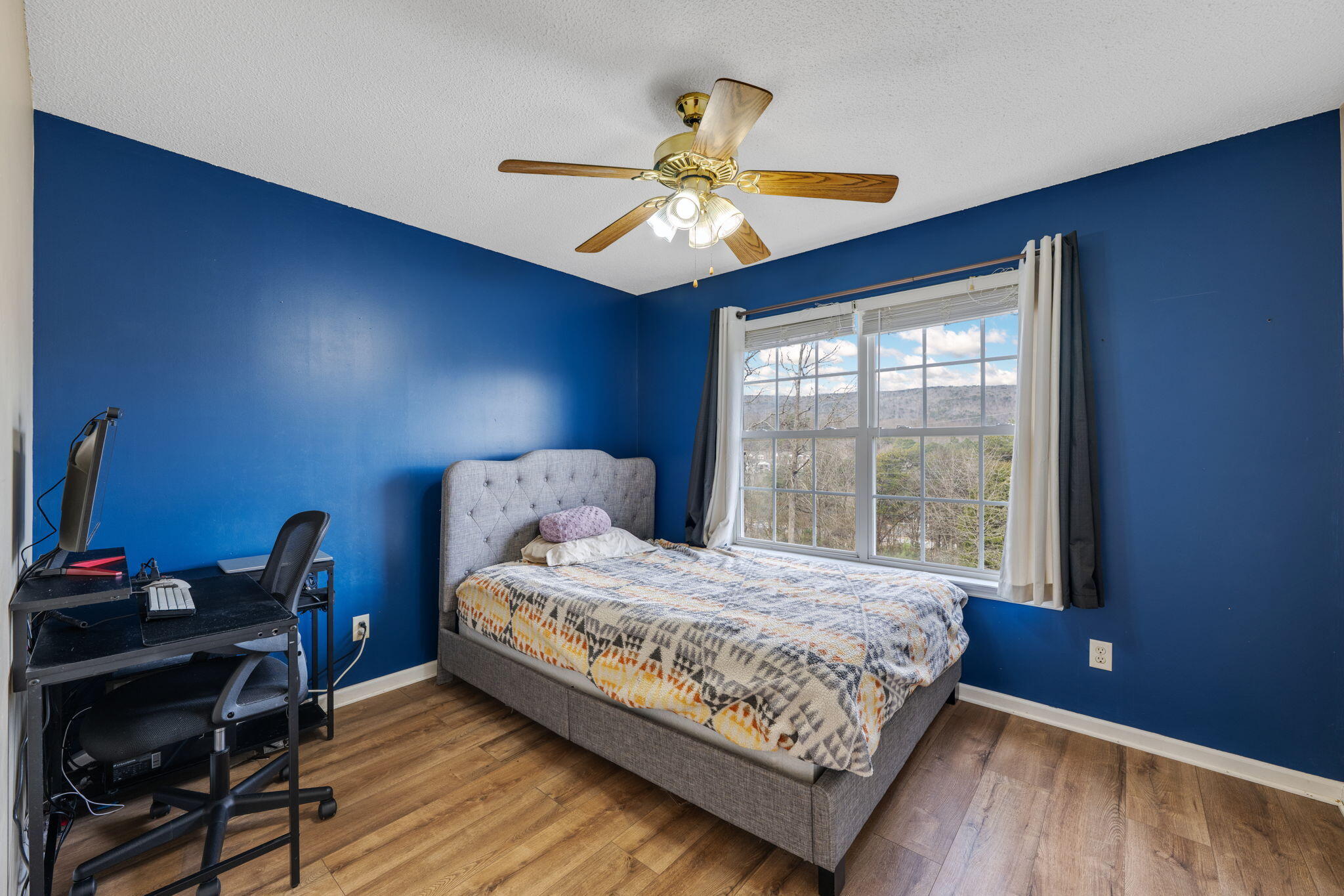 10464 Card Road