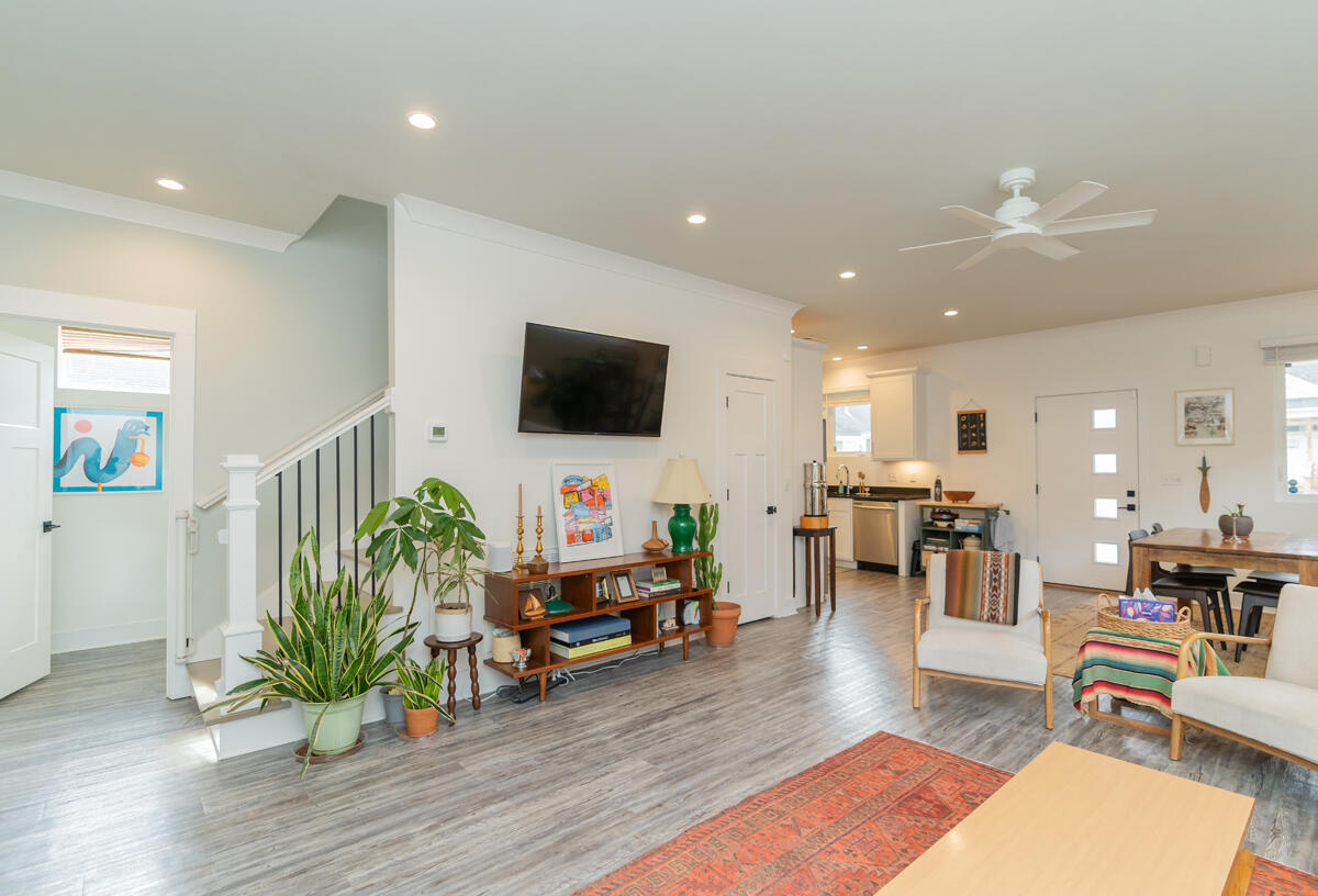 1222 S Lyerly Street