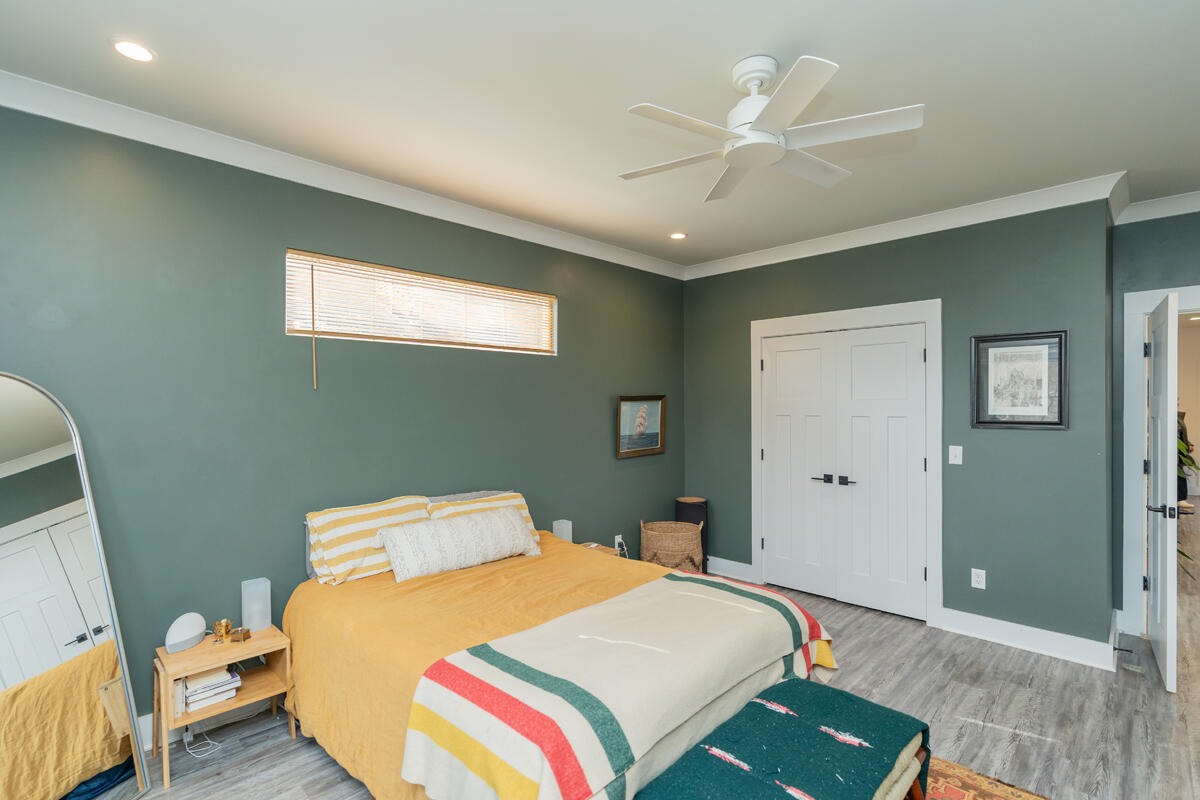 1222 S Lyerly Street