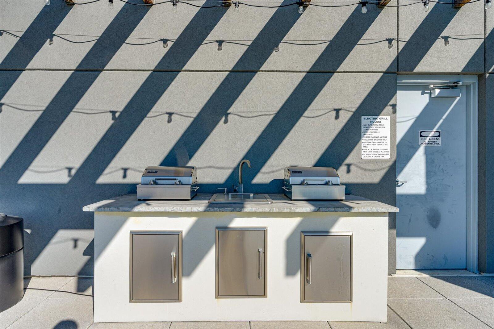 411 Fairpoint Street, 202