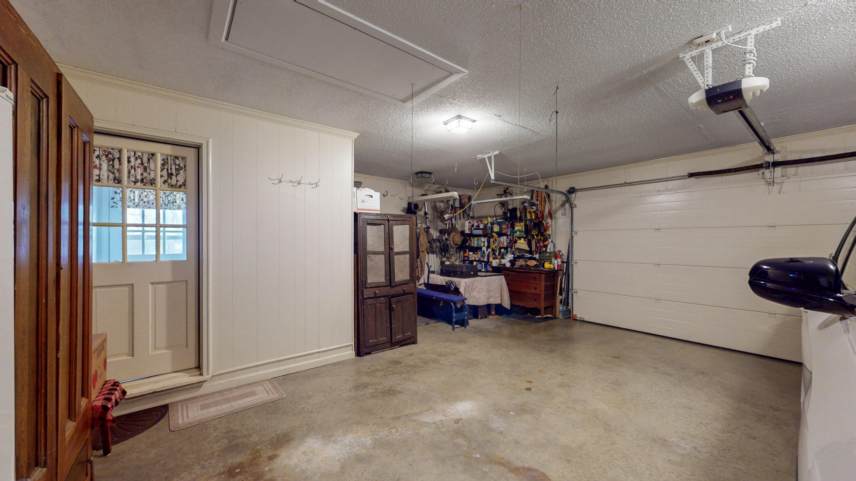 4709 Ridge Crest Road