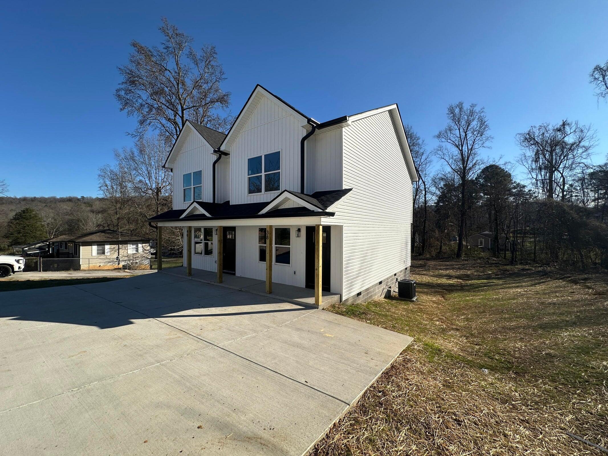 38 & 42 E Avenue