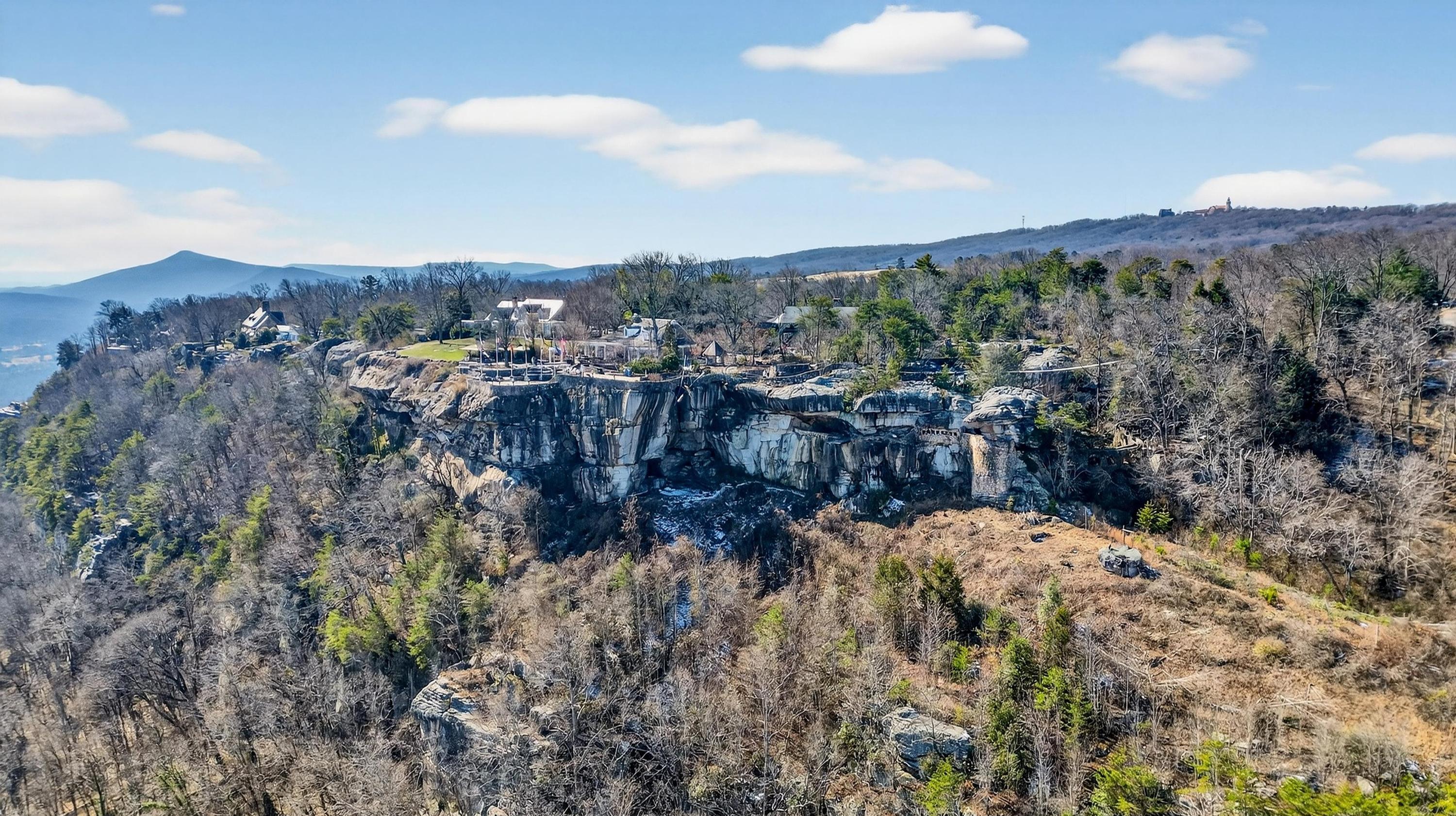 140 Idlerock Drive