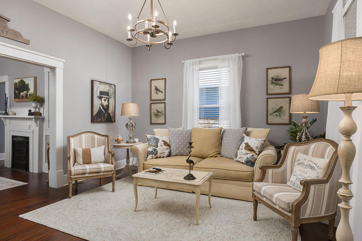 5719 Saint Elmo Avenue