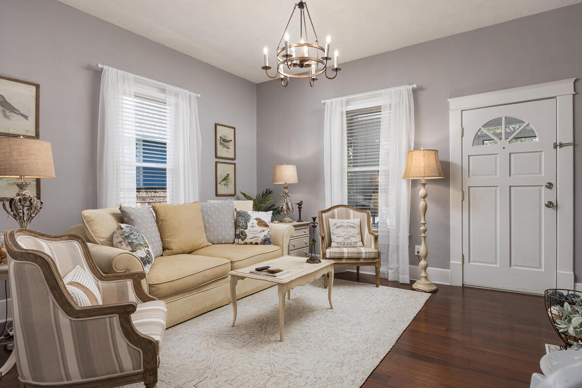 5719 Saint Elmo Avenue