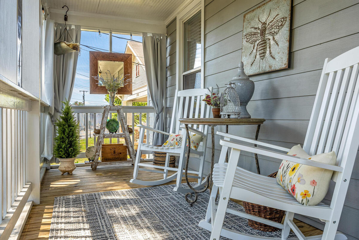 5719 Saint Elmo Avenue