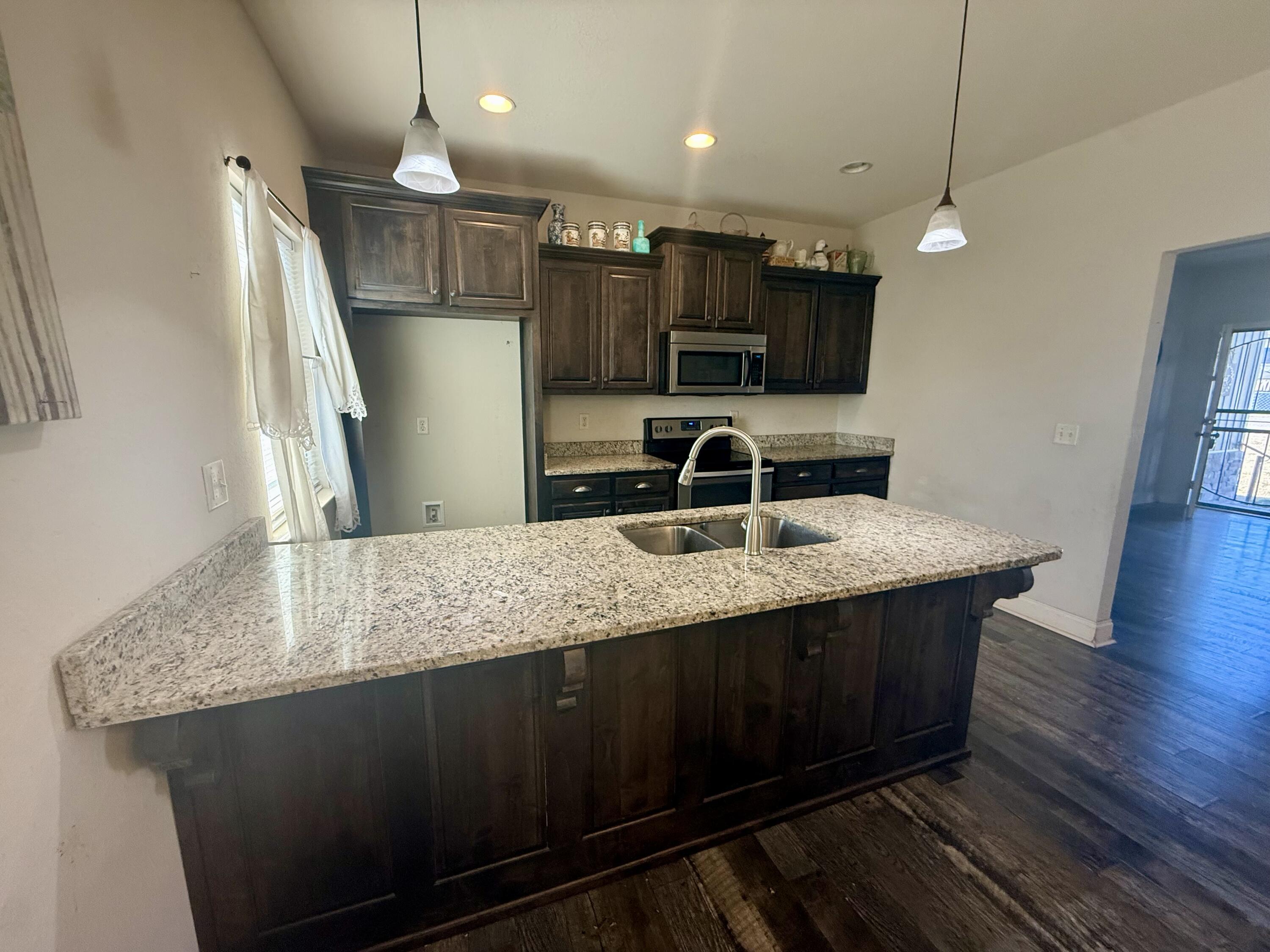 1136 W State Line Road