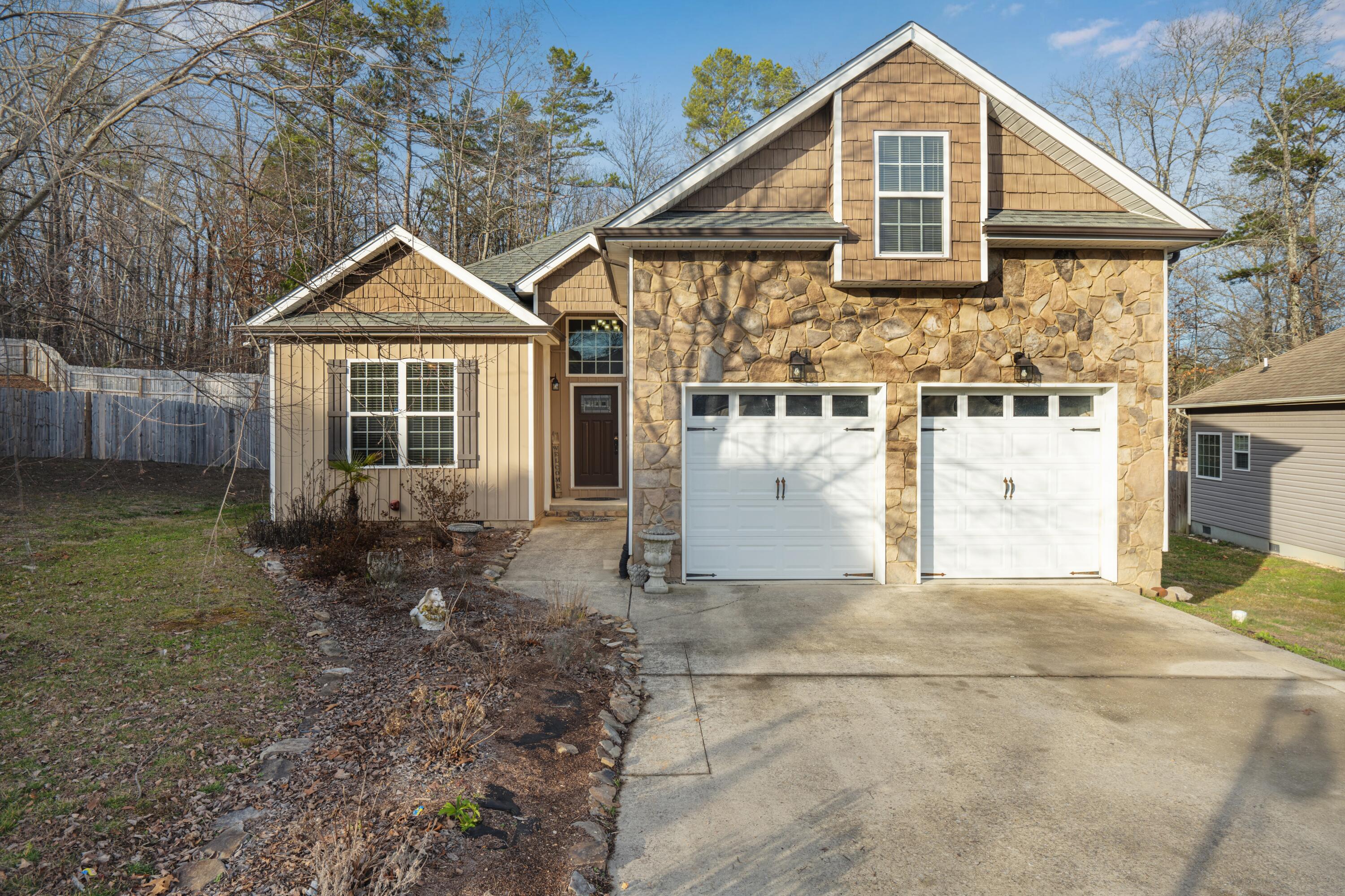 8664 Maple Valley Drive