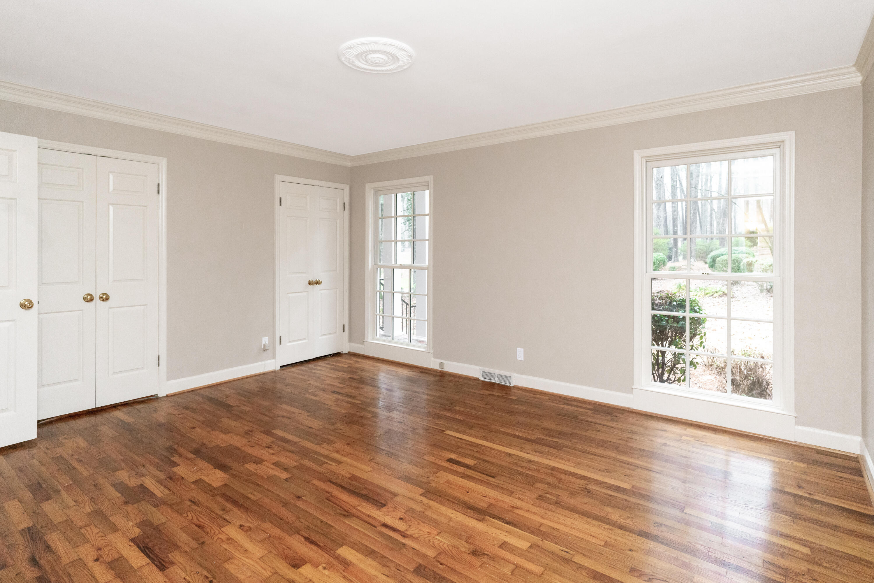 302 Brookwood Lane, LaFayette