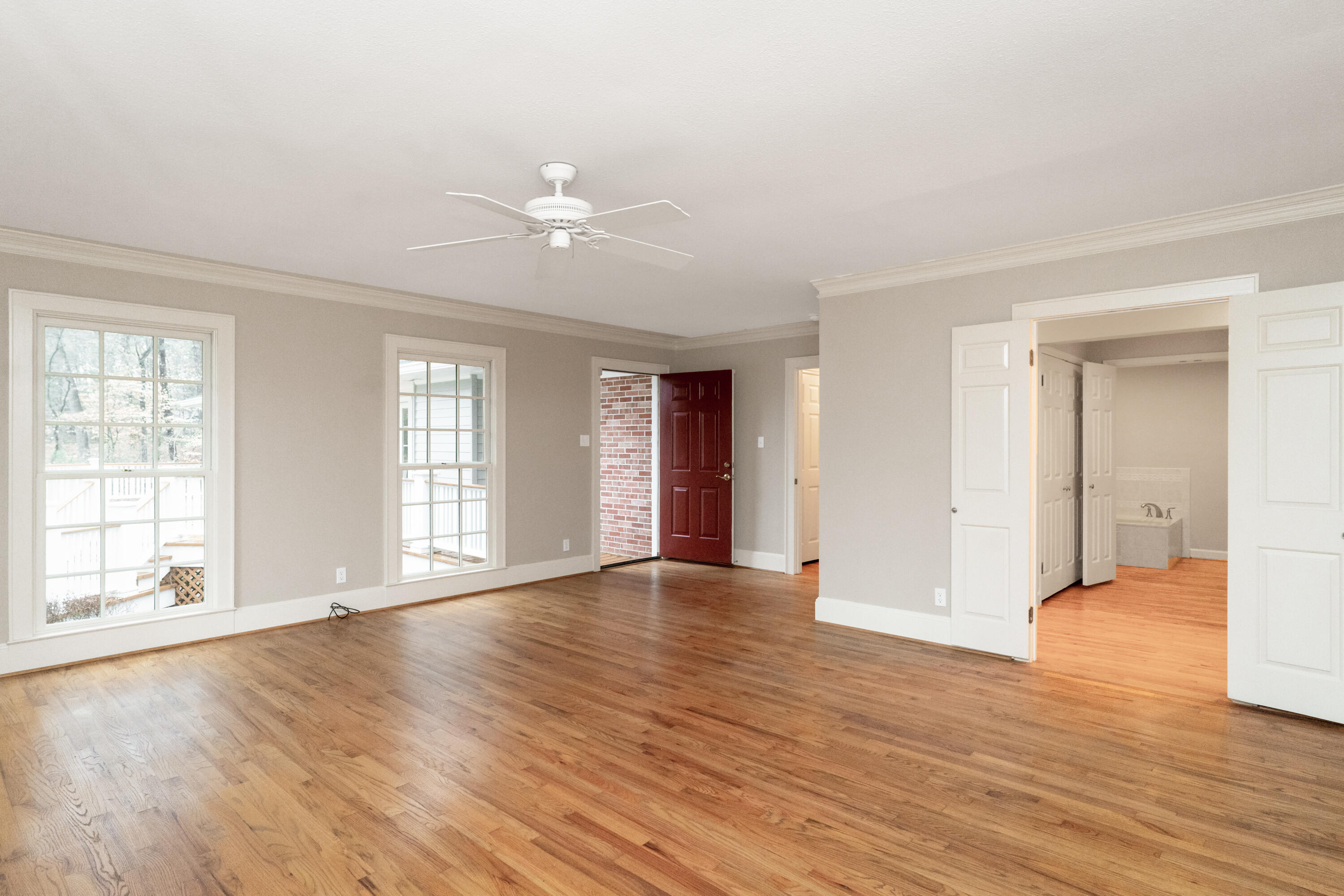 302 Brookwood Lane, LaFayette