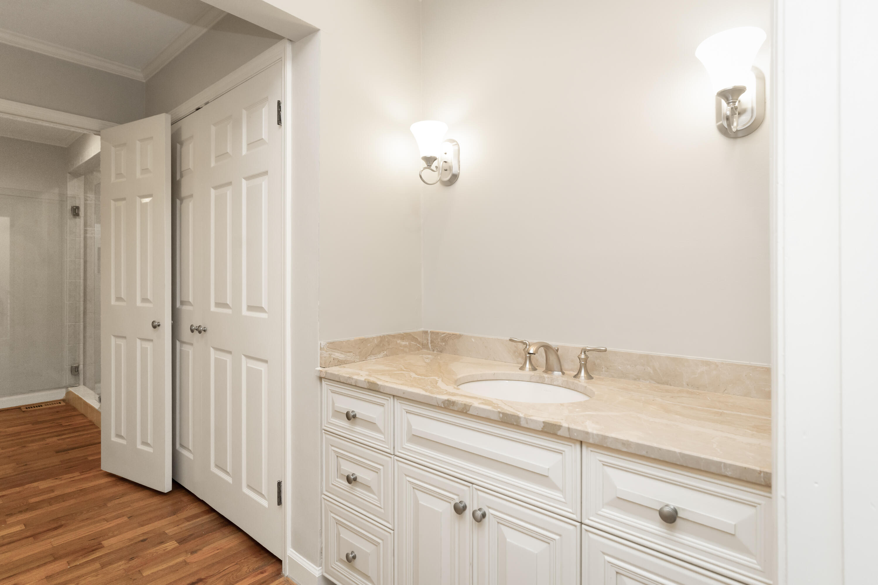 302 Brookwood Lane, LaFayette