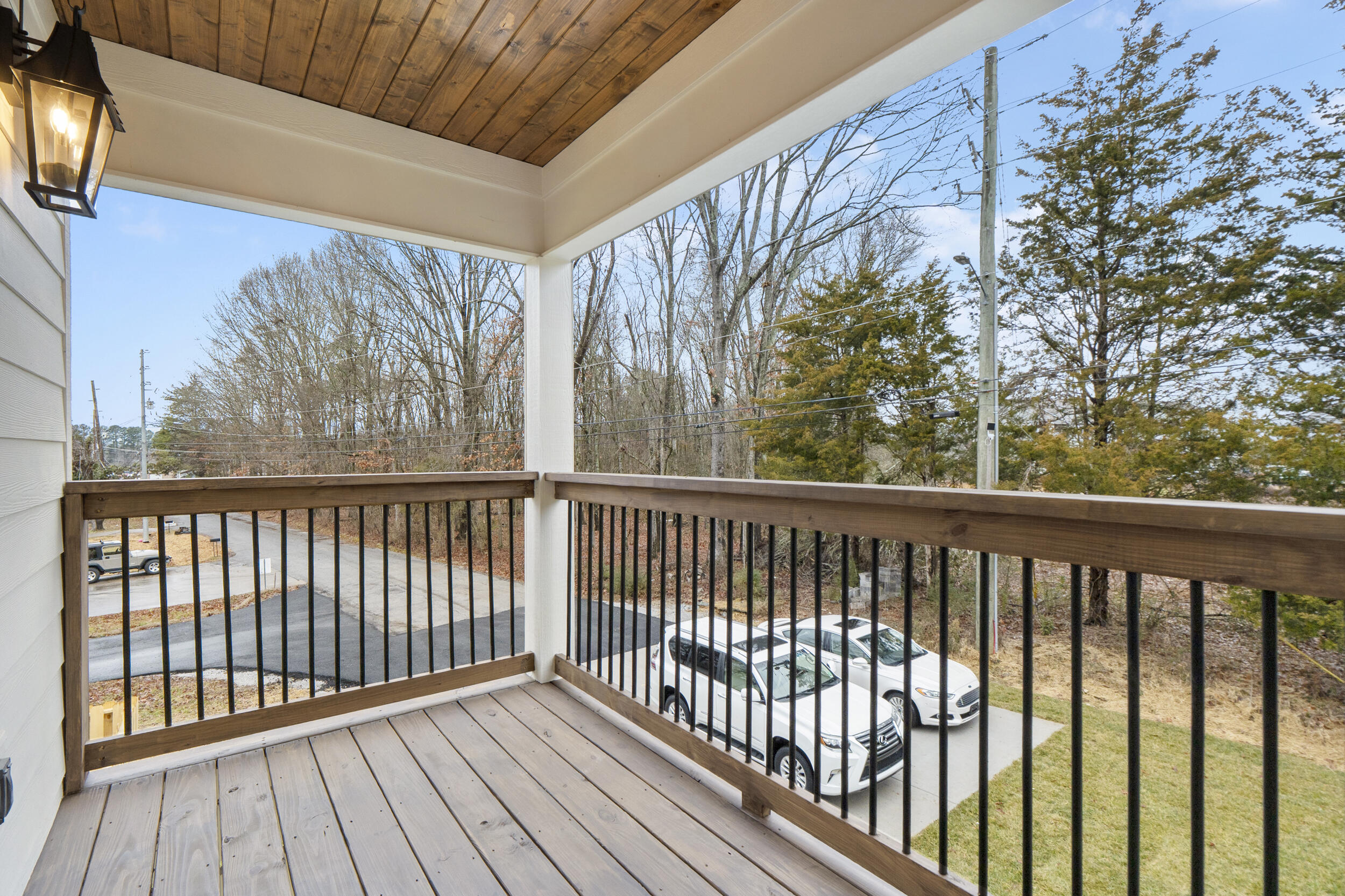 6028 Ridgeview Circle