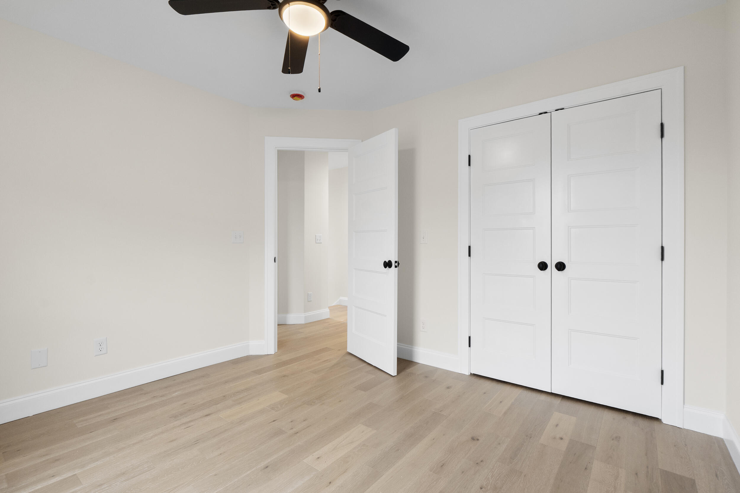 6028 Ridgeview Circle