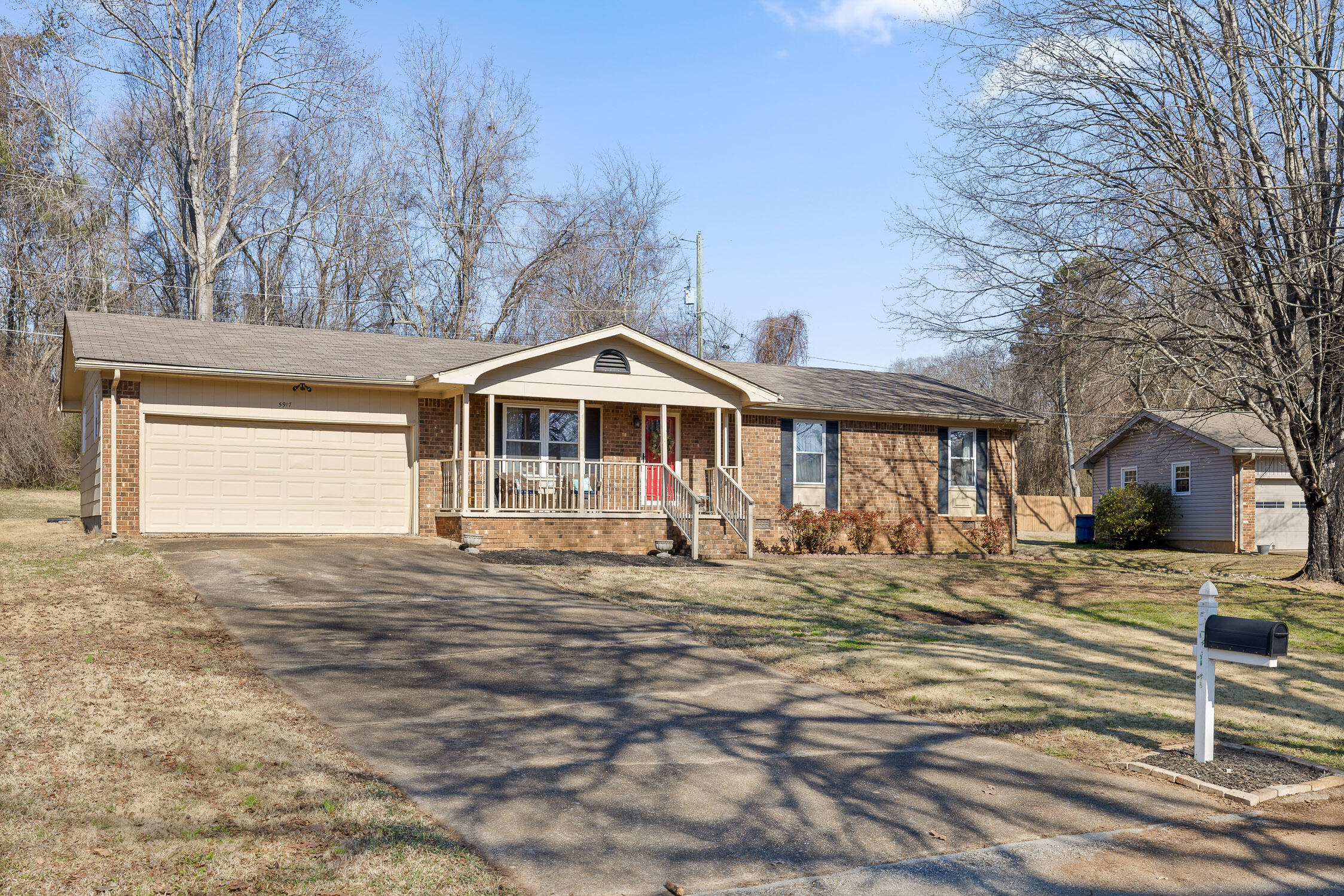 5917 Hillcrest Drive
