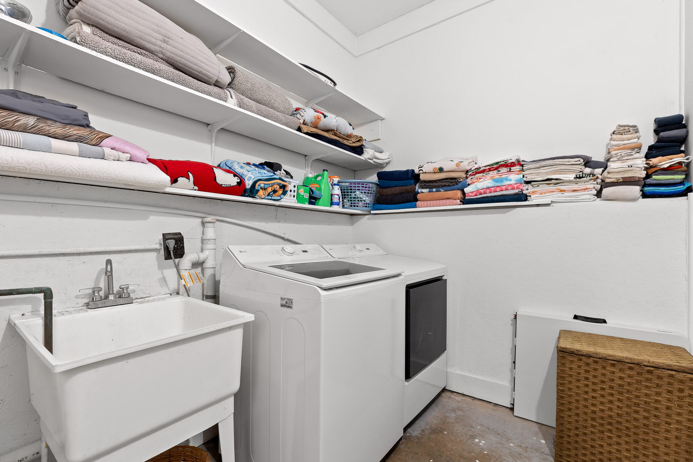 1716 Mountain Bay Drive