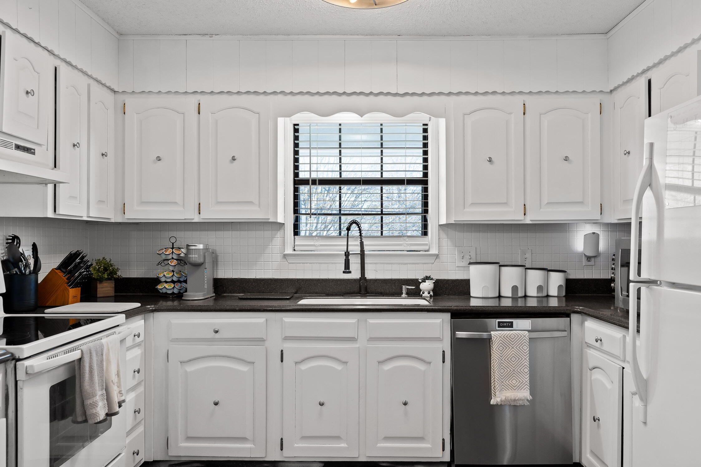 1716 Mountain Bay Drive