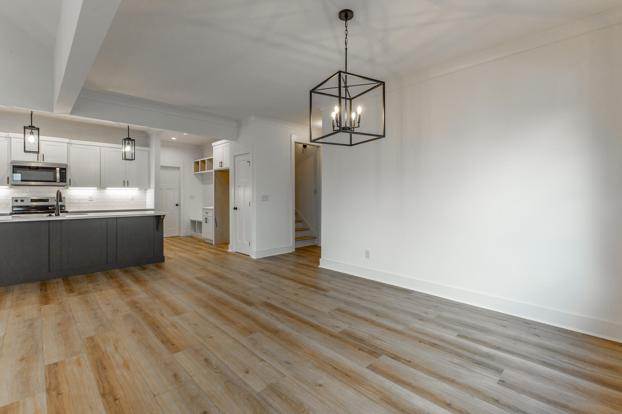465 Willow Grove Court