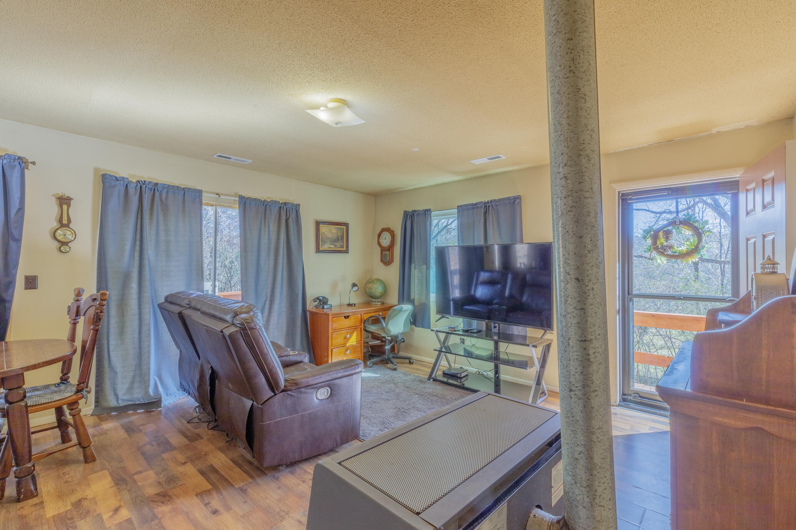 12155 Back Valley Road