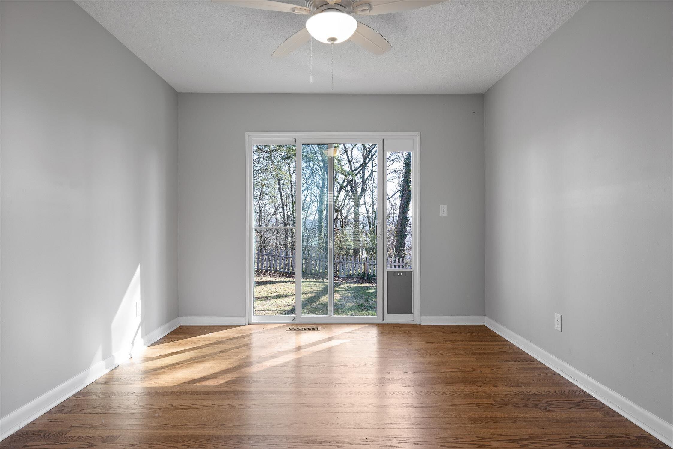 4508 Cloverdale Loop