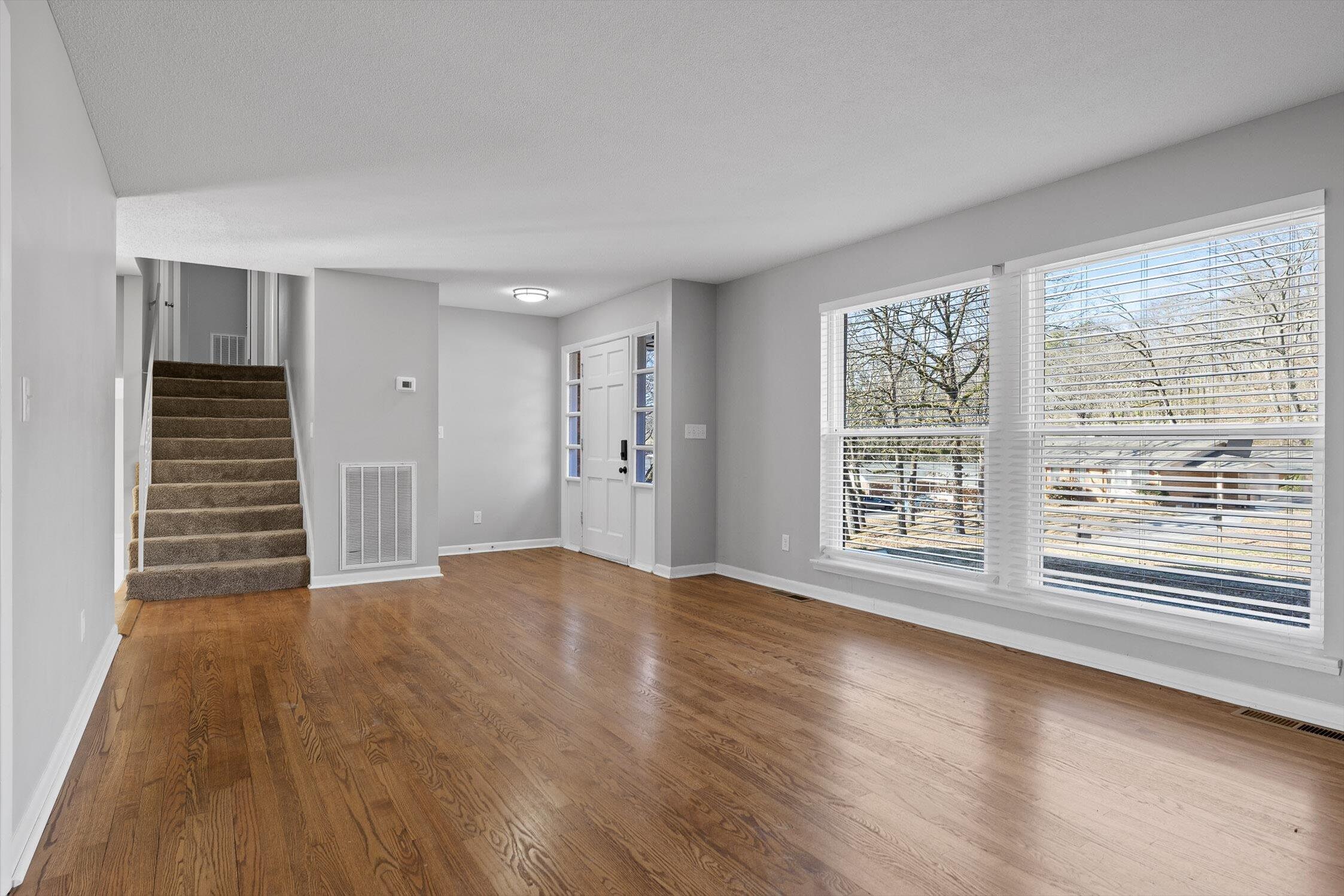 4508 Cloverdale Loop