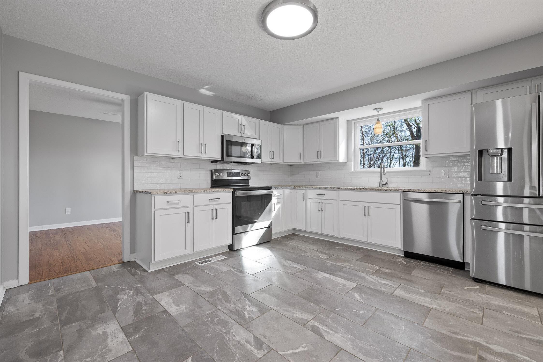 4508 Cloverdale Loop