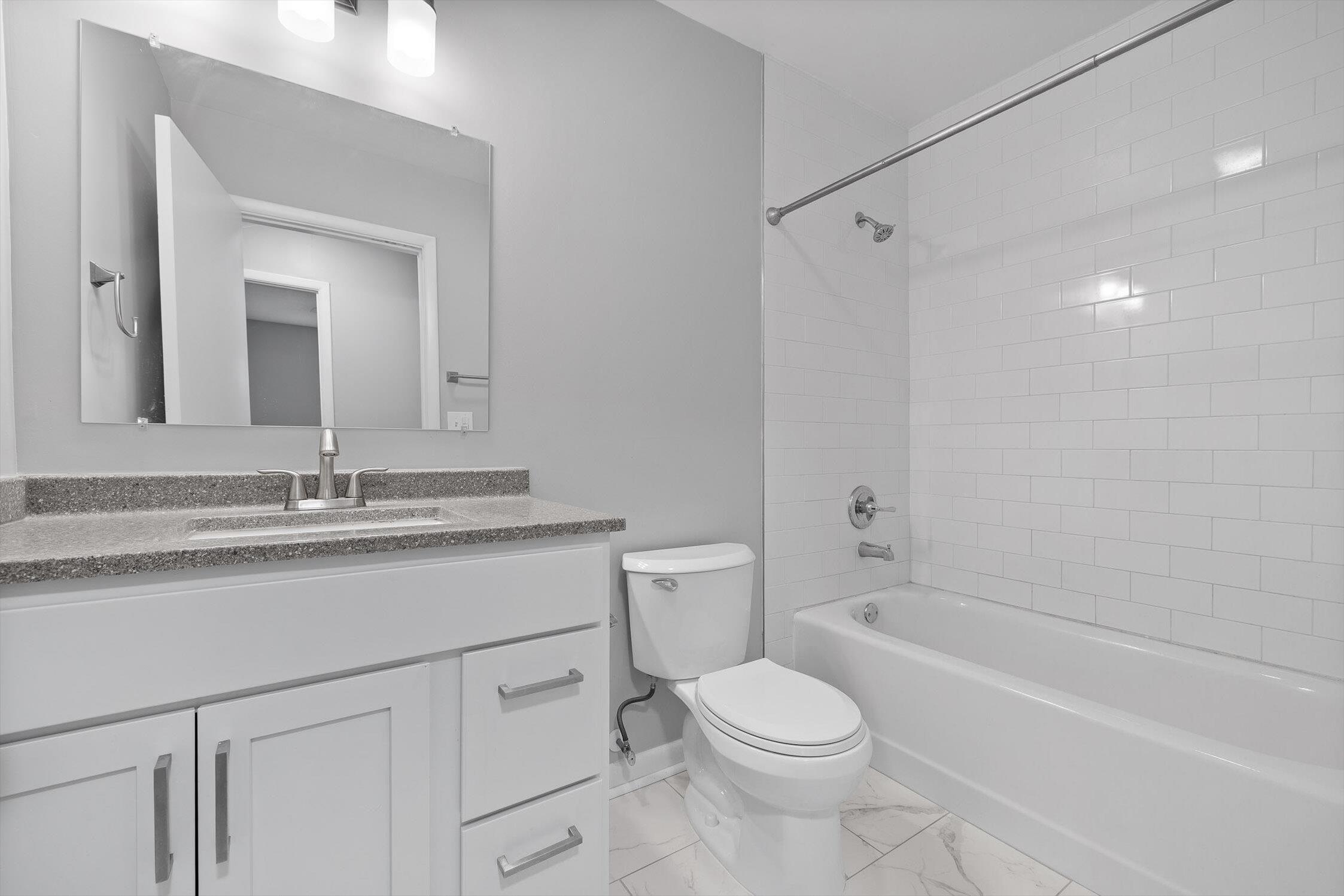 4508 Cloverdale Loop