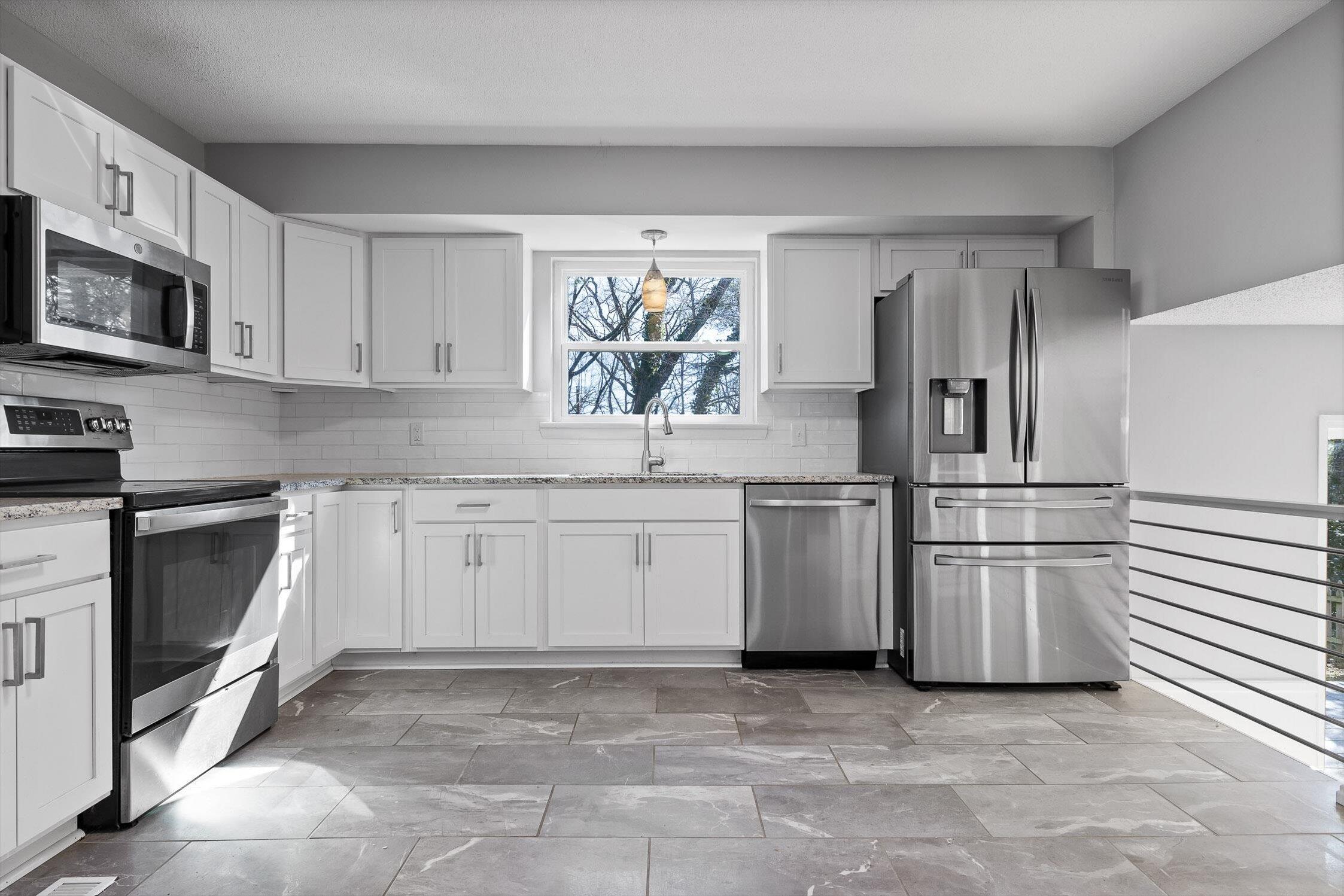 4508 Cloverdale Loop