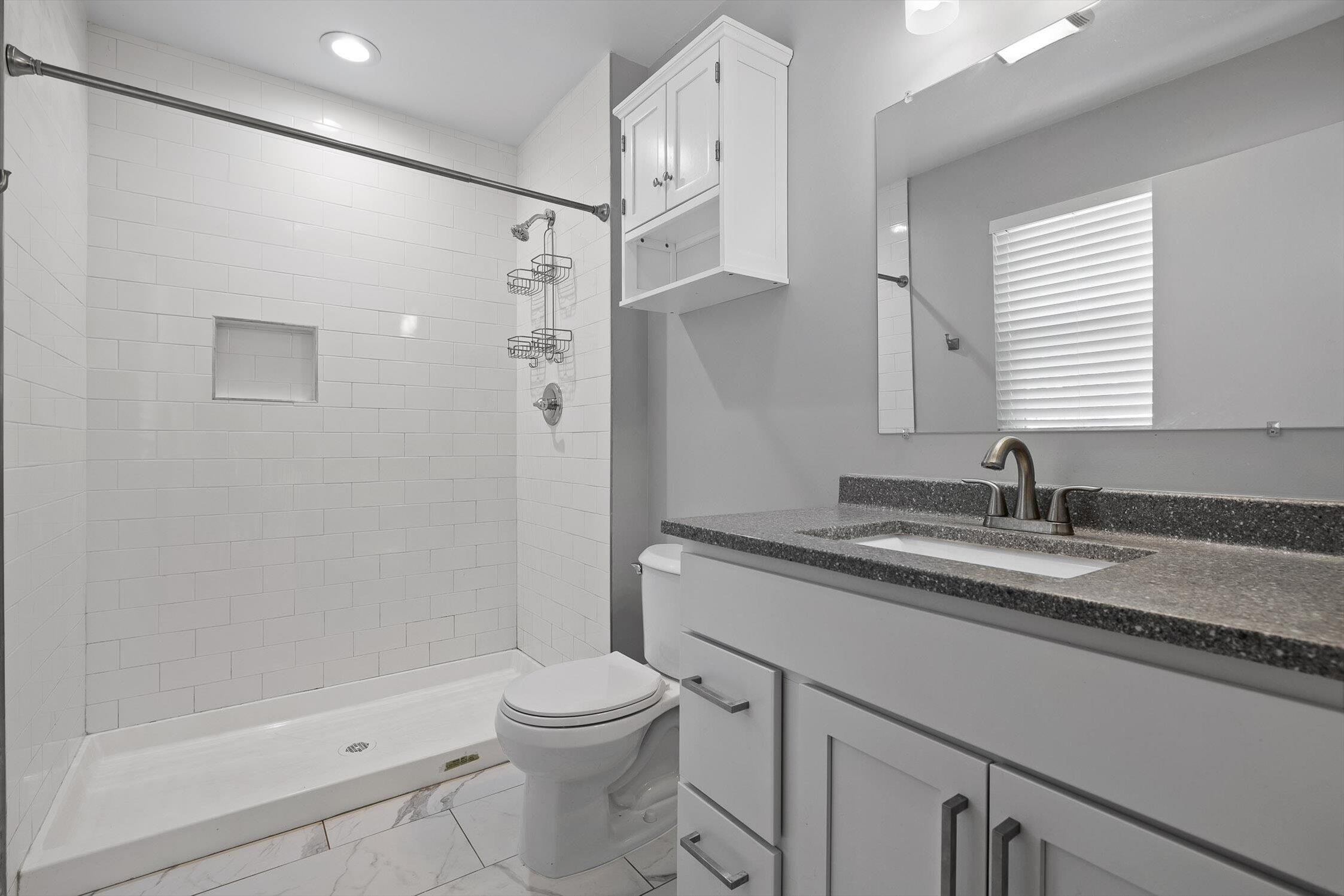 4508 Cloverdale Loop