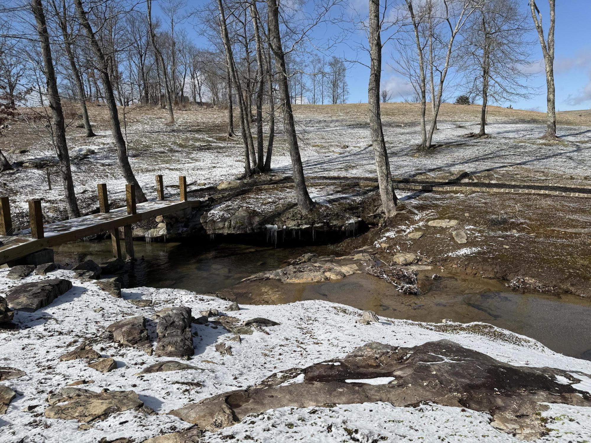 0 Cherokee Path, 242