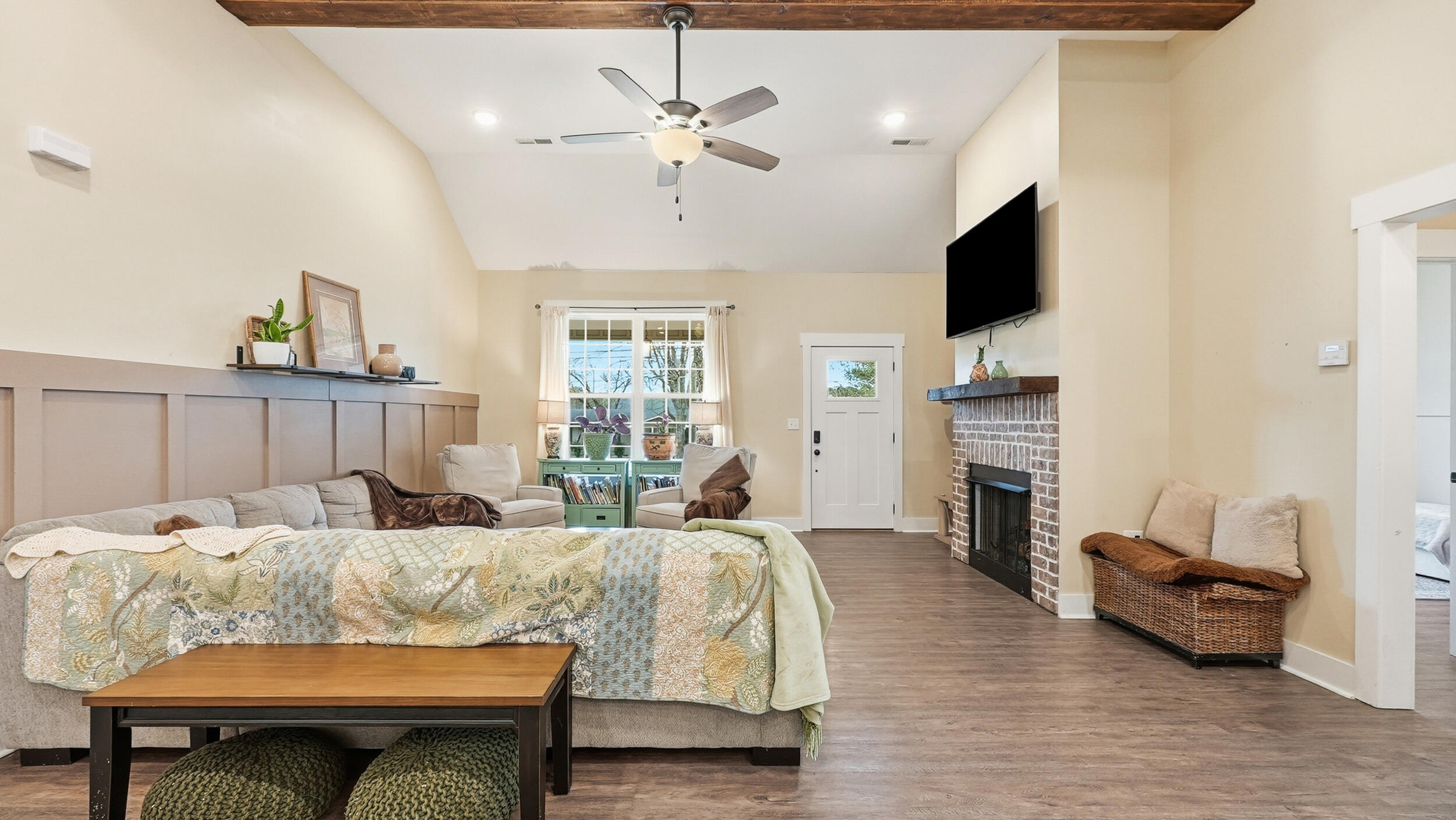 1909 Old Lafayette Road