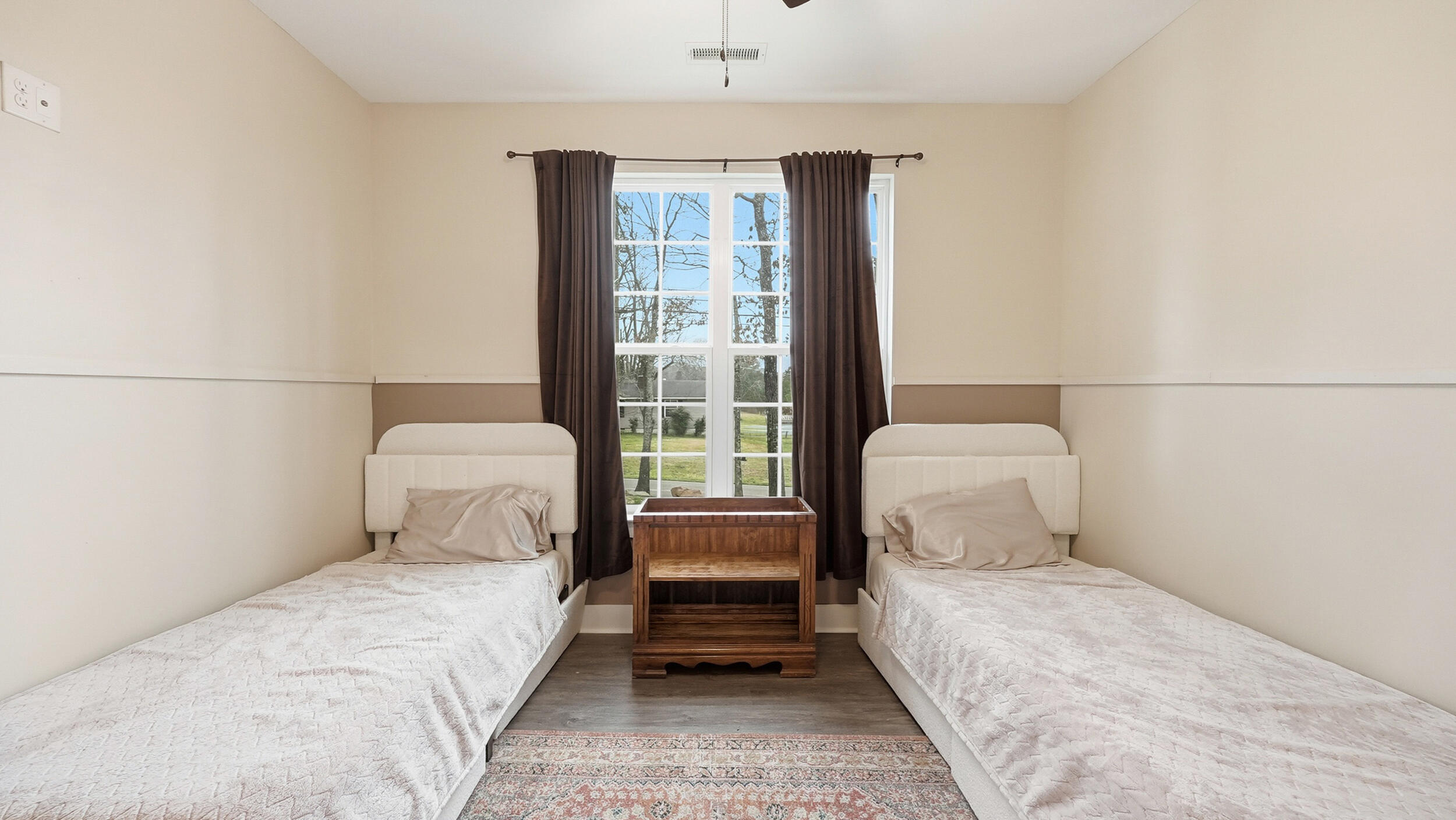 1909 Old Lafayette Road