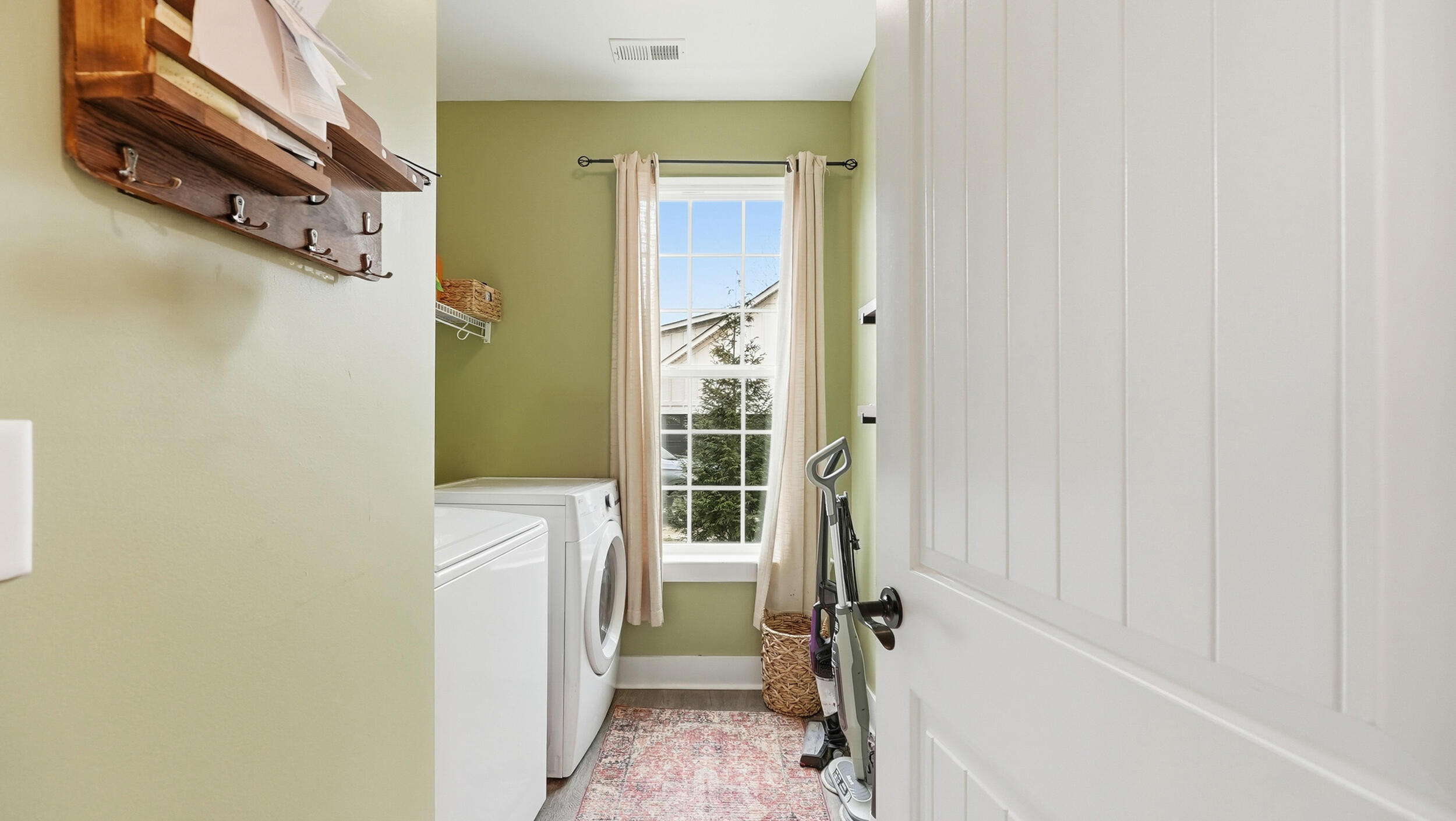 1909 Old Lafayette Road